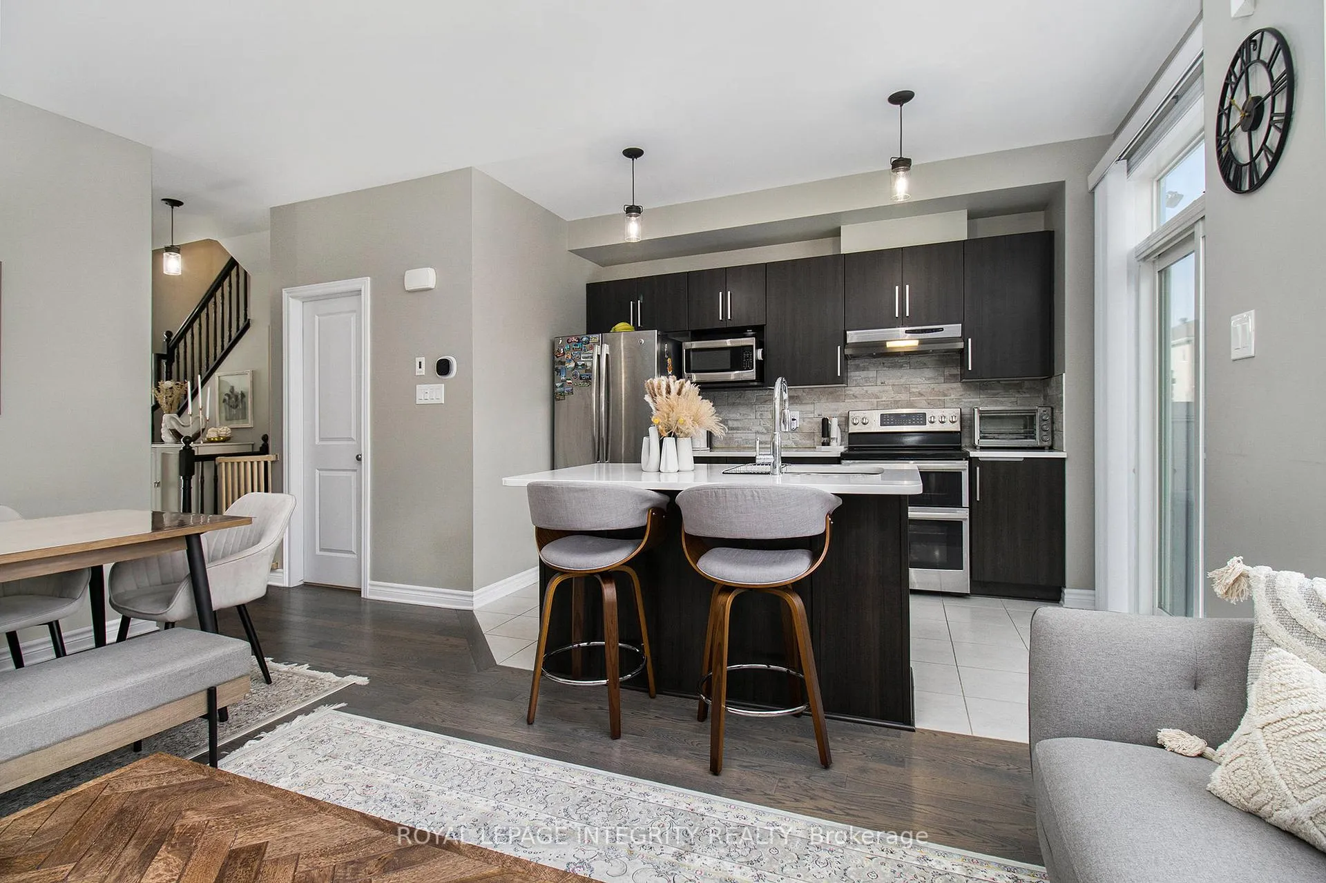 Photo 6 of 675 Lauraleaf Crescent, Ottawa, Barrhaven - Half Moon Bay — HOMEH
