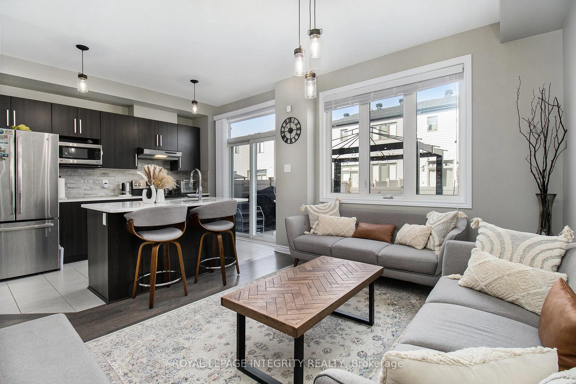 Photo 8 of 675 Lauraleaf Crescent, Ottawa, Barrhaven - Half Moon Bay — HOMEH