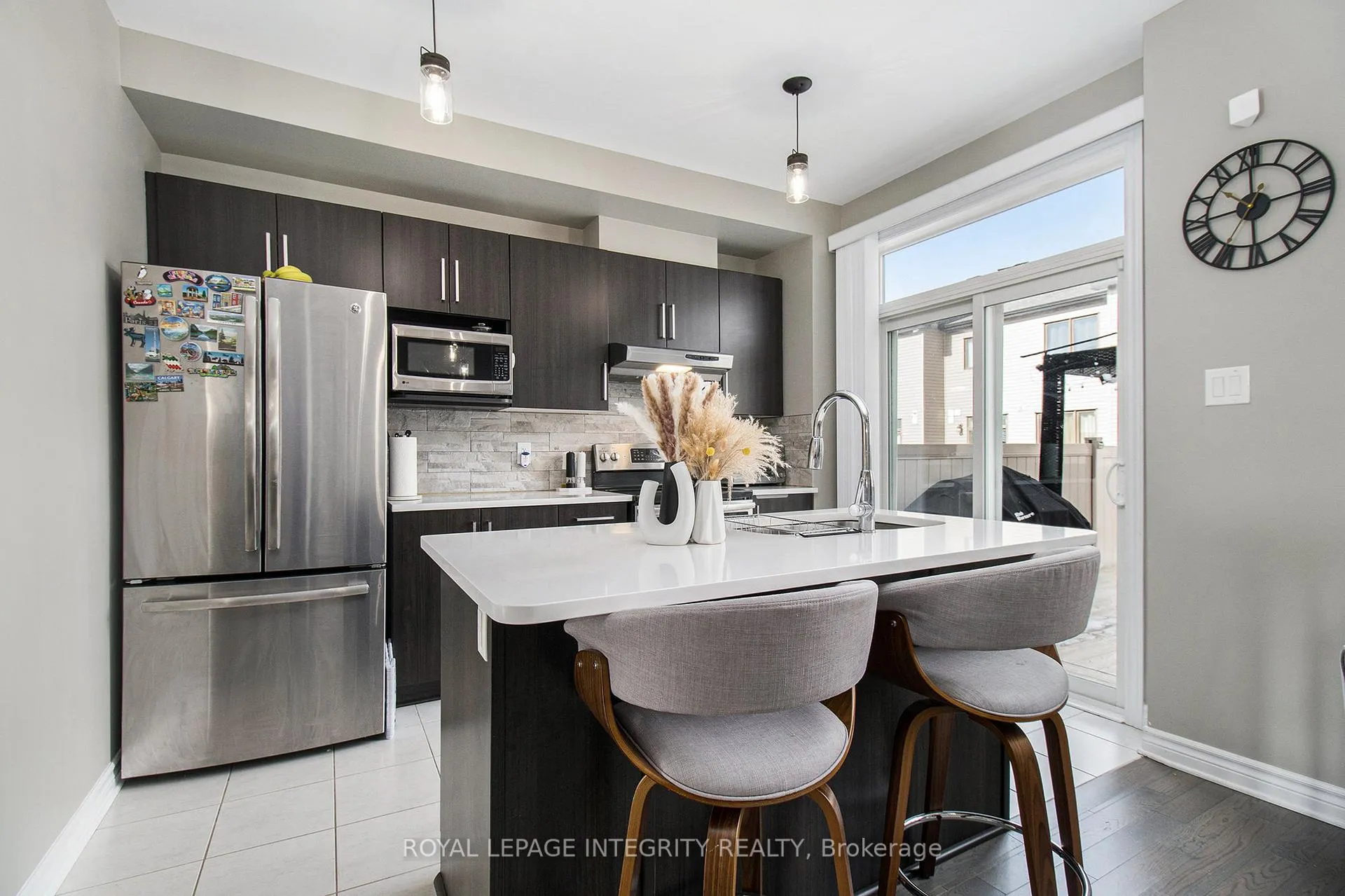 Photo 10 of 675 Lauraleaf Crescent, Ottawa, Barrhaven - Half Moon Bay — HOMEH