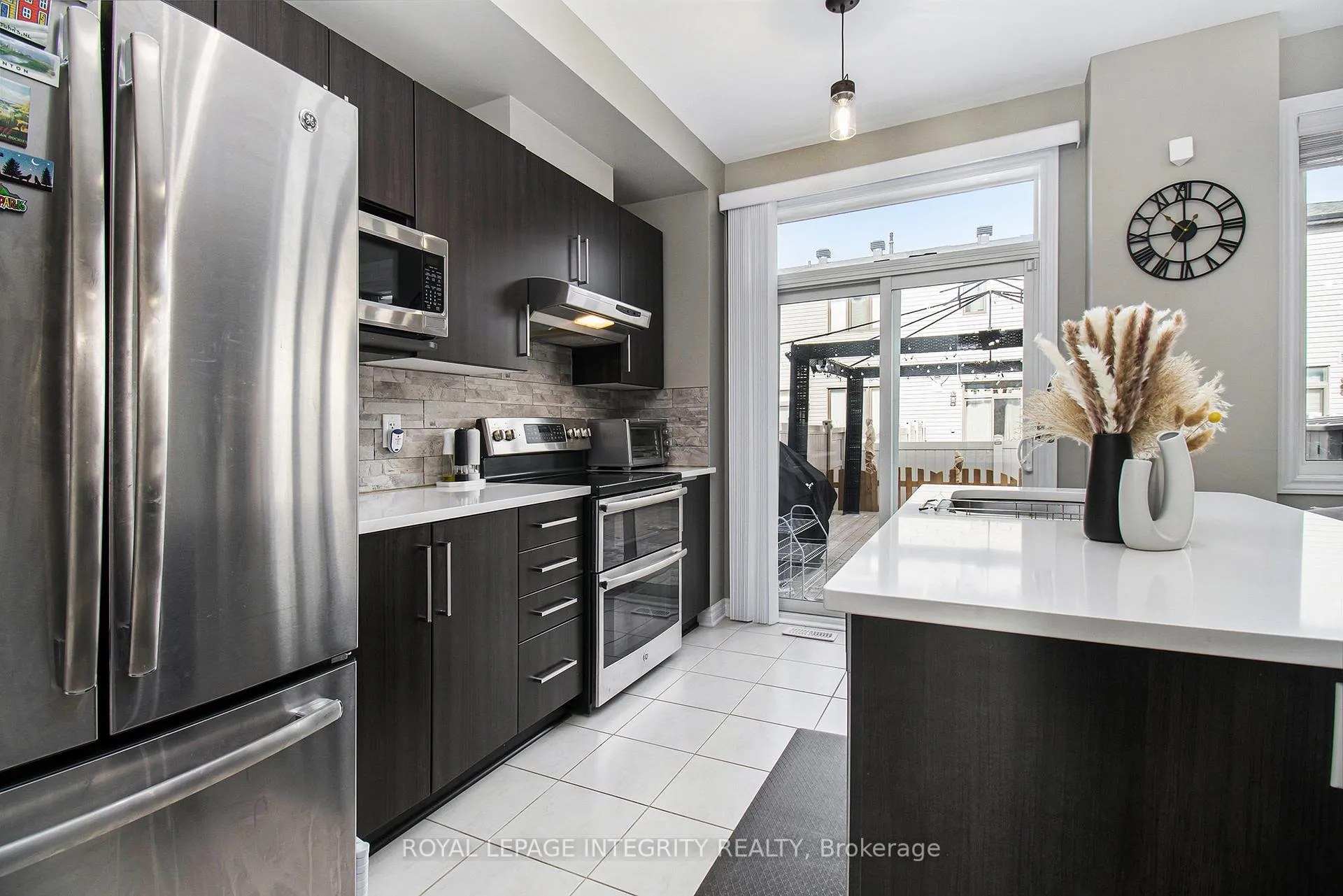 Photo 11 of 675 Lauraleaf Crescent, Ottawa, Barrhaven - Half Moon Bay — HOMEH