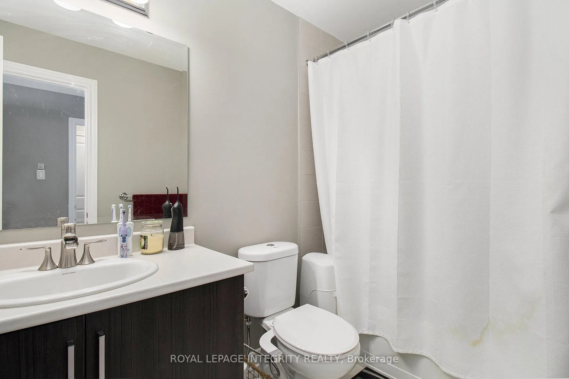 Photo 15 of 675 Lauraleaf Crescent, Ottawa, Barrhaven - Half Moon Bay — HOMEH