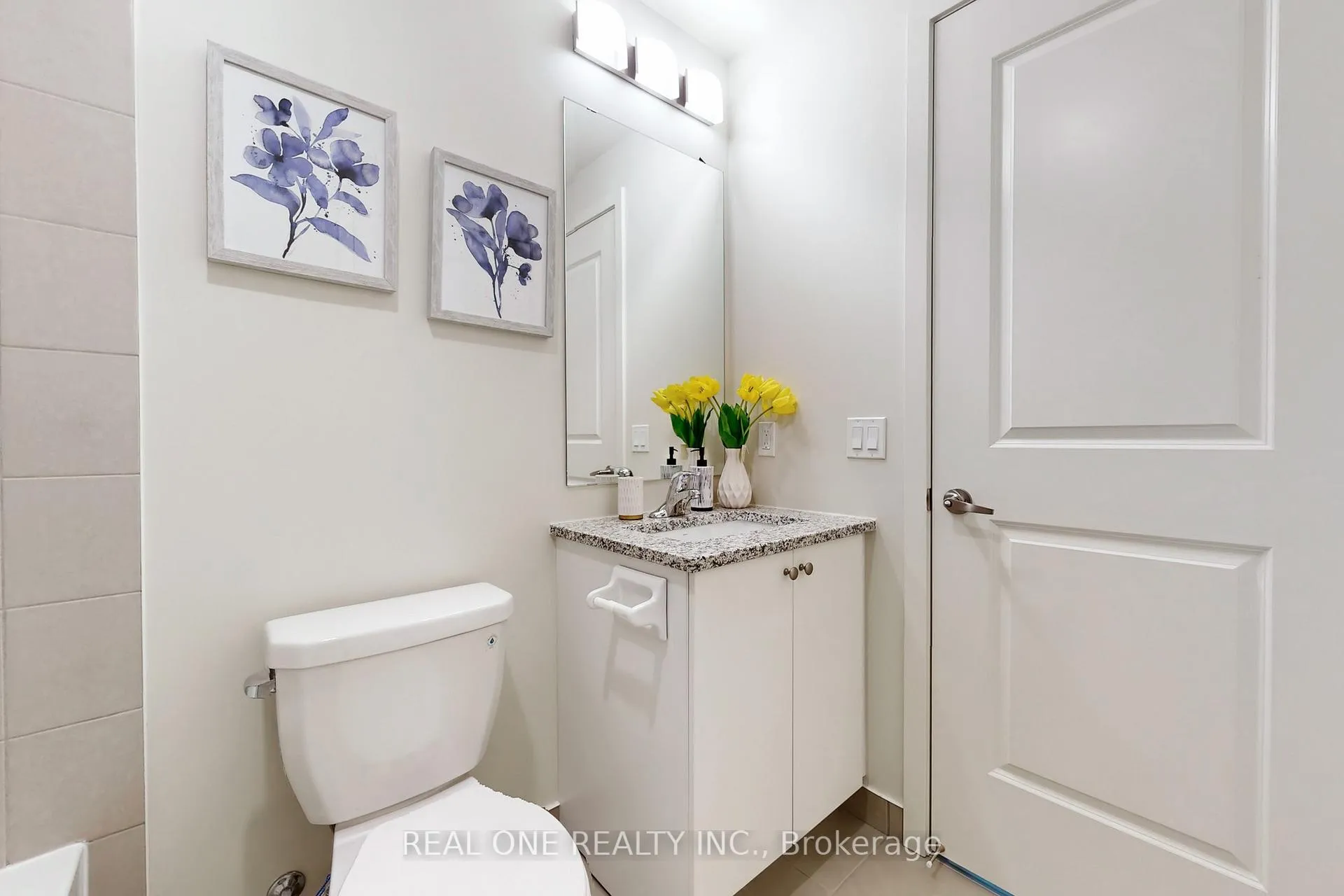 Photo 14 of Unit 1005, 38 Annie Craig Drive, Etobicoke, Mimico — HOMEH
