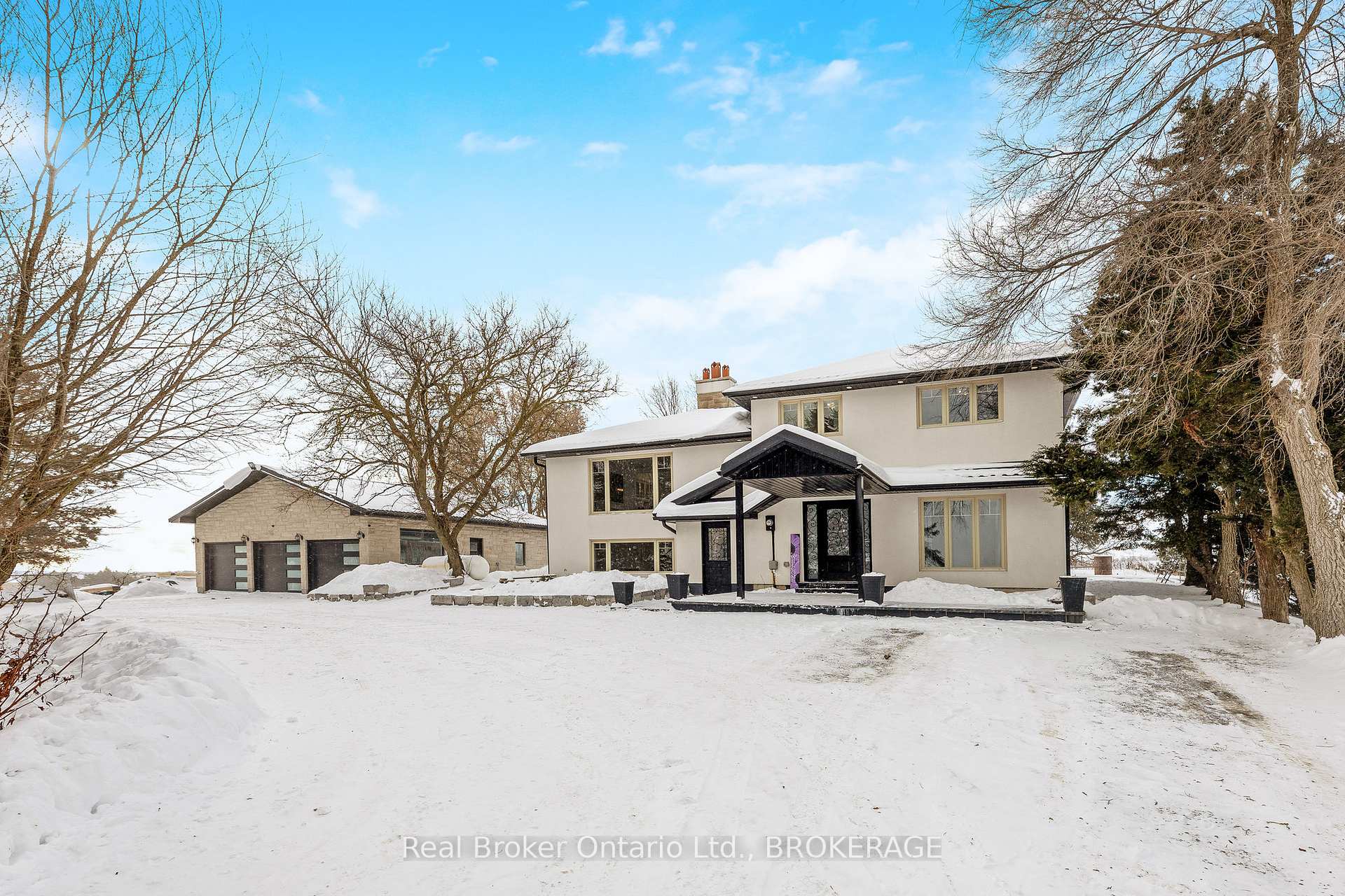 Front of 5938 Trafalgar Road