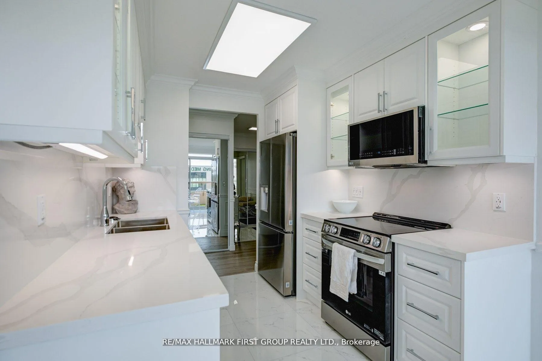 Photo 6 of Unit 213, 1000 The Esplanade Road N, Pickering, Town Centre — HOMEH