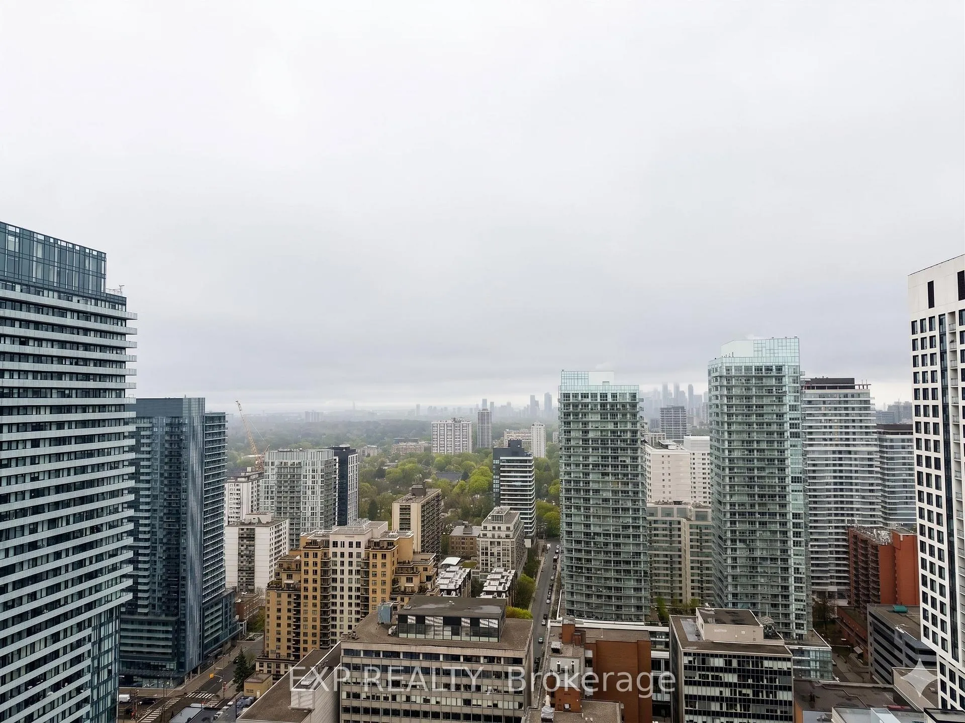 Photo 13 of Unit 3305, 65 Broadway Avenue, Toronto, Mount Pleasant West — HOMEH