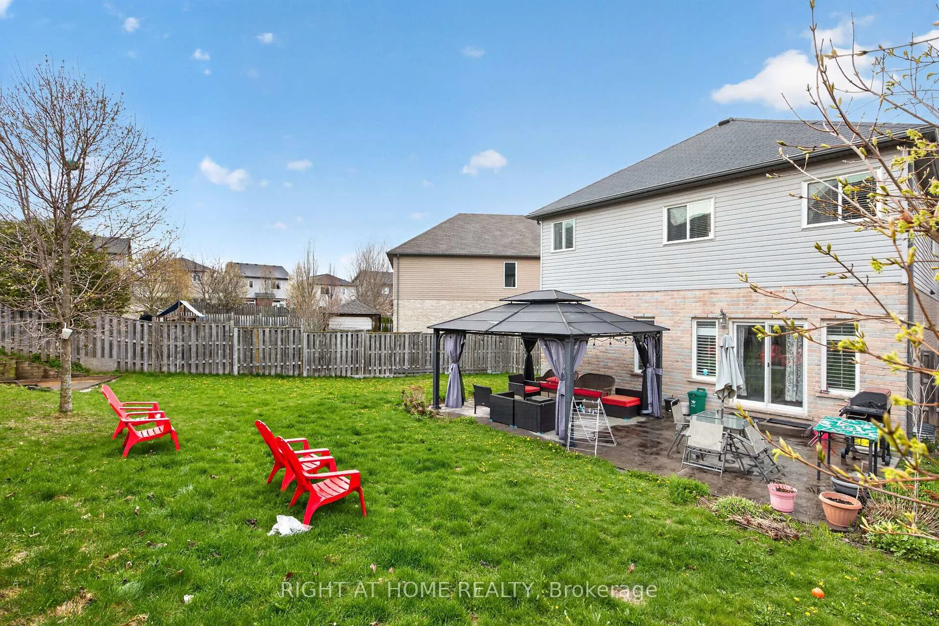 Photo 46 of 963 Bianca Court, Kitchener — HOMEH