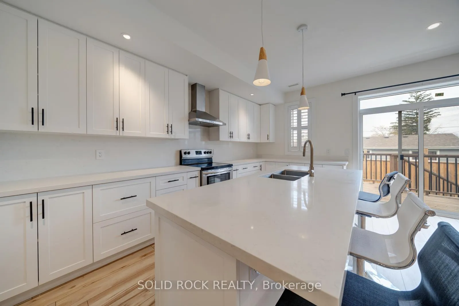 Photo 12 of 781 Oliva Street, Pickering, West Shore — HOMEH