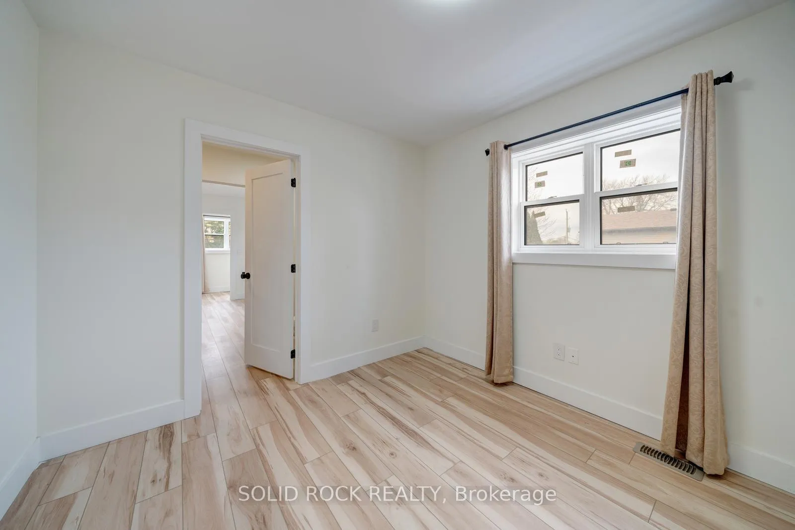 Photo 19 of 781 Oliva Street, Pickering, West Shore — HOMEH