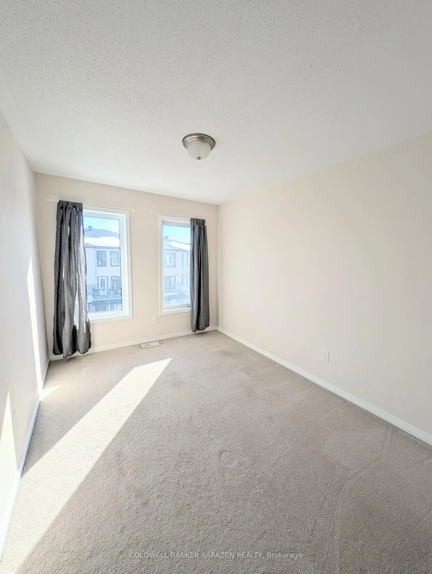 Photo 15 of 816 Element Private, Ottawa, Kanata - Emerald Meadows/Trailwest — HOMEH