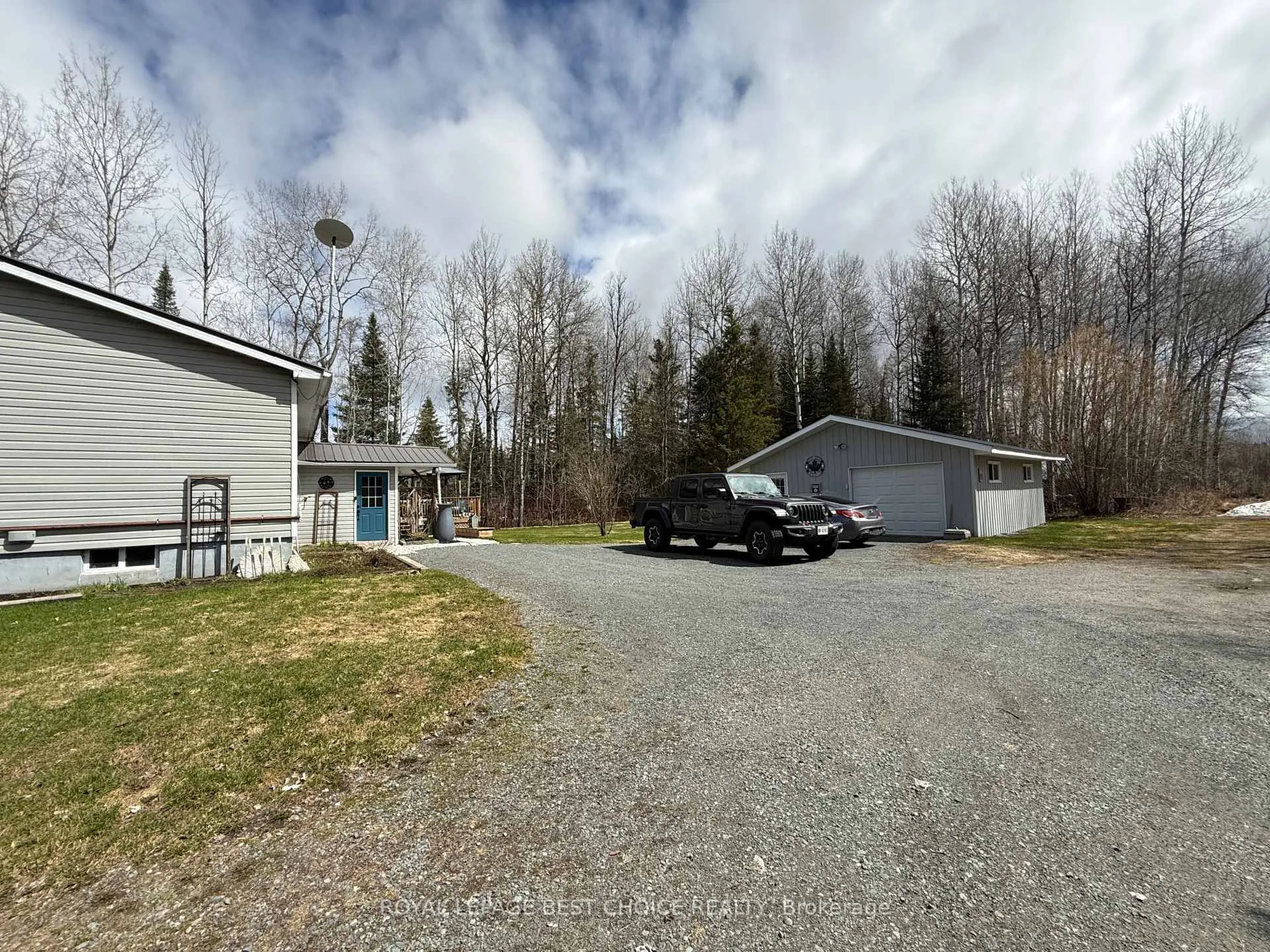 Photo 4 of 69 First Street, Englehart, Central Timiskaming — HOMEH