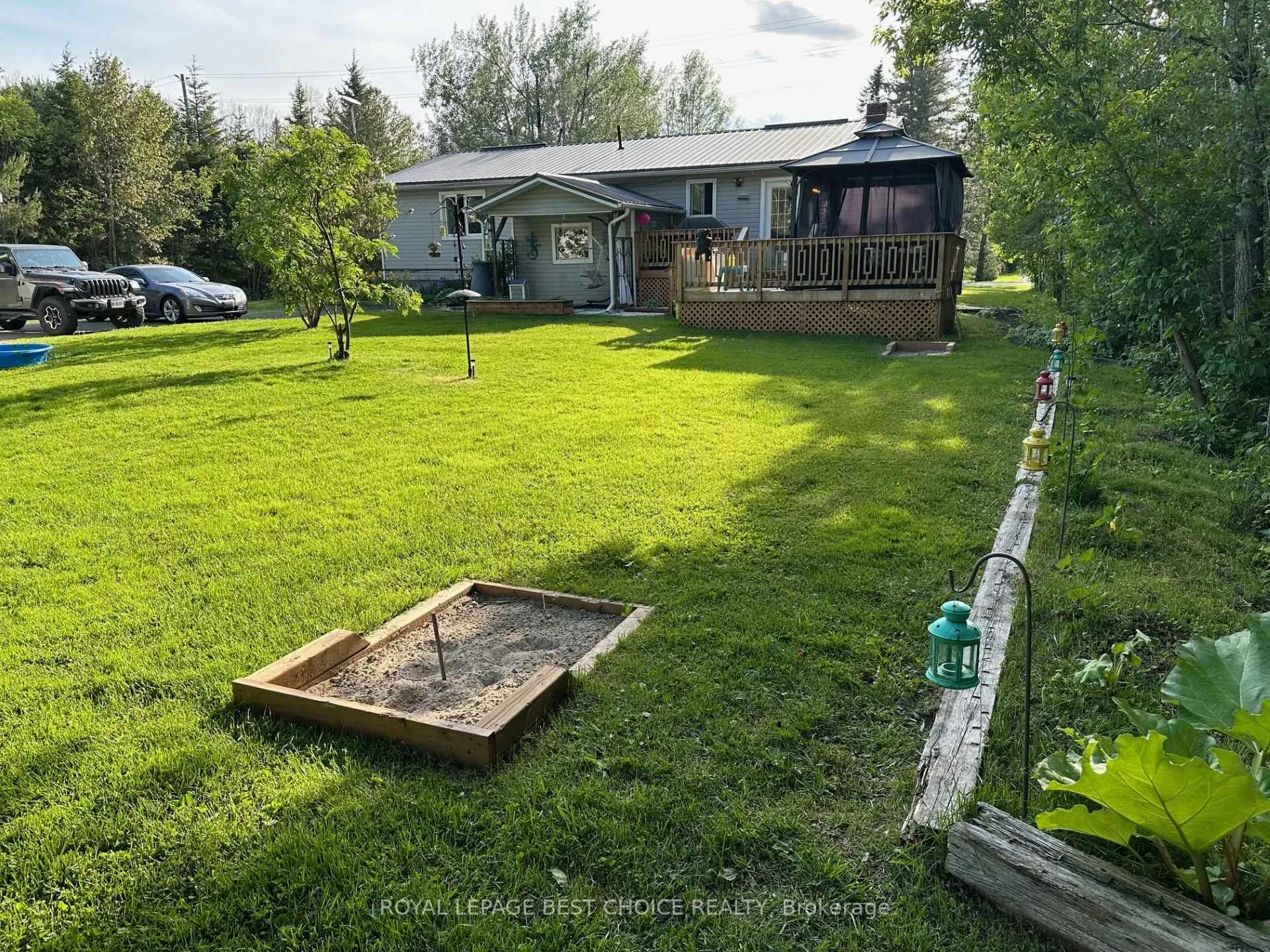 Photo 12 of 69 First Street, Englehart, Central Timiskaming — HOMEH