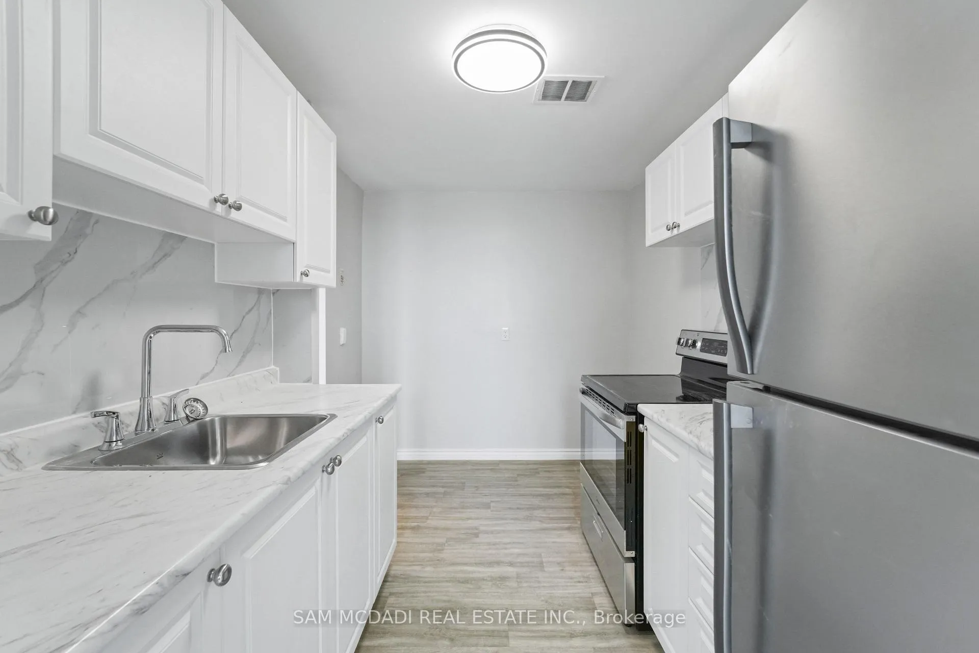 Photo 6 of Unit 202, 62 Spencer Street, Cobourg — HOMEH
