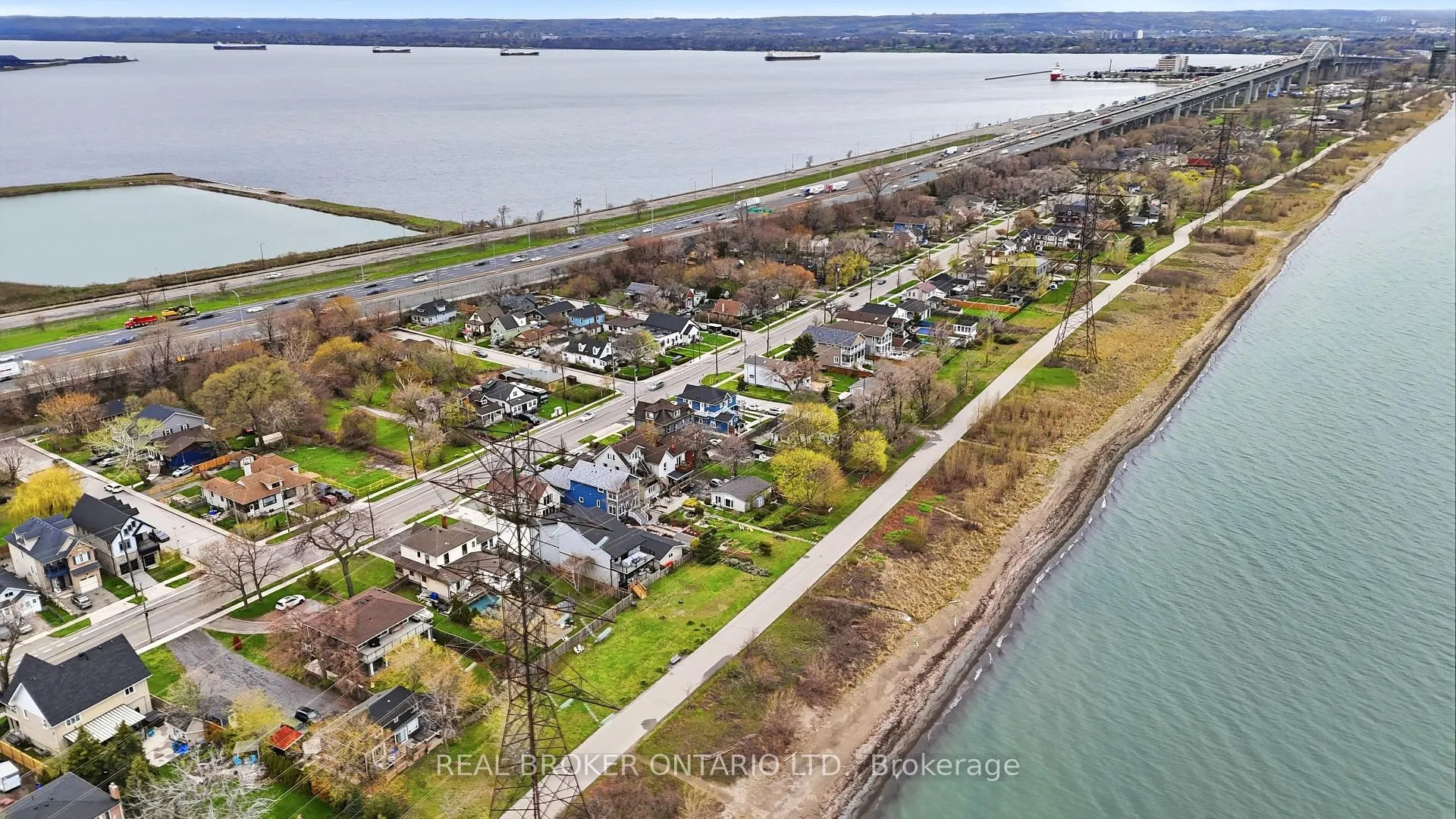 Photo 15 of Unit 1, 777 Beach Boulevard, Hamilton, Hamilton Beach — HOMEH