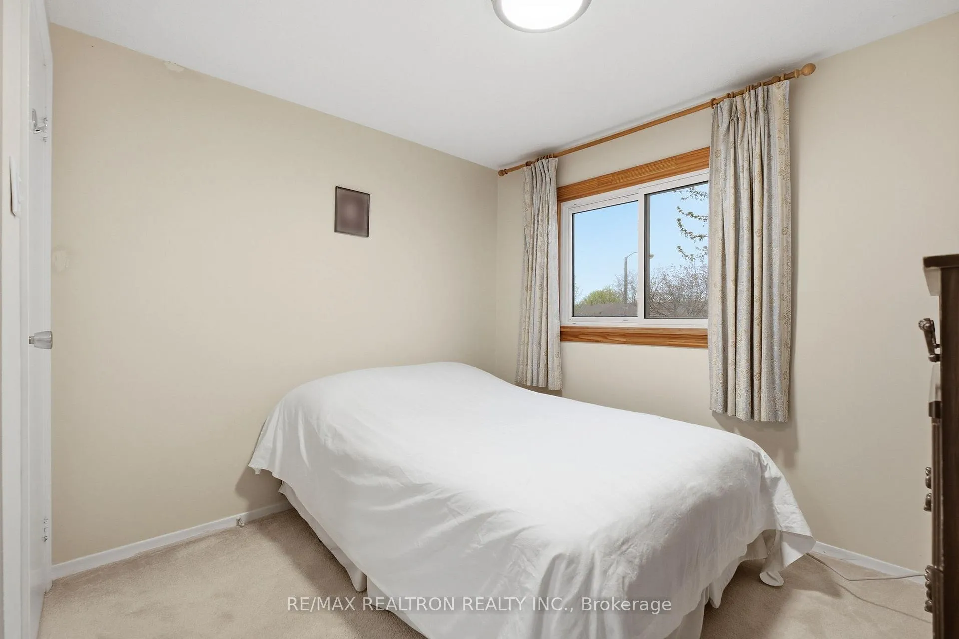 Photo 24 of 108 Quantrell Trail, Scarborough, Malvern — HOMEH