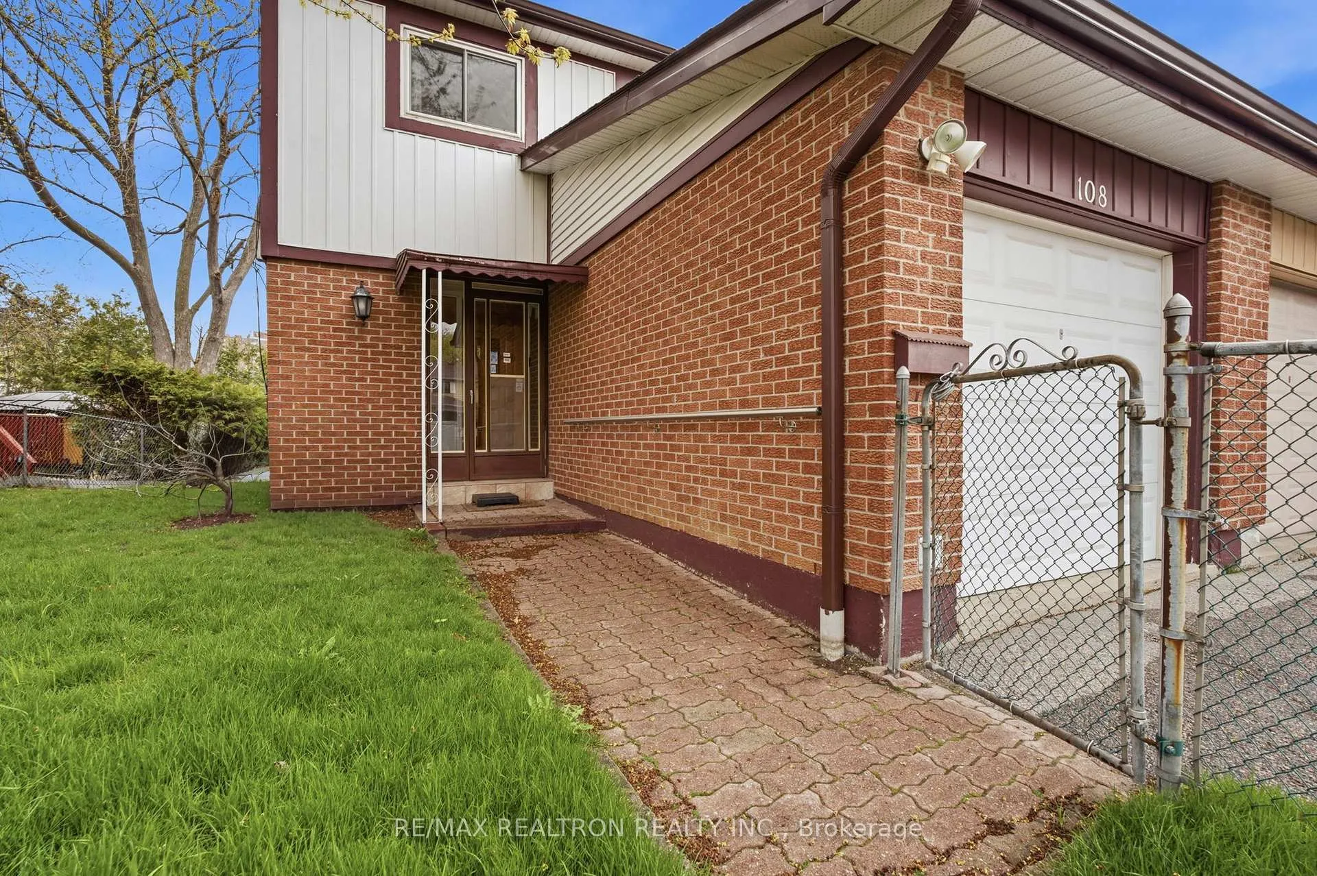 Photo 32 of 108 Quantrell Trail, Scarborough, Malvern — HOMEH