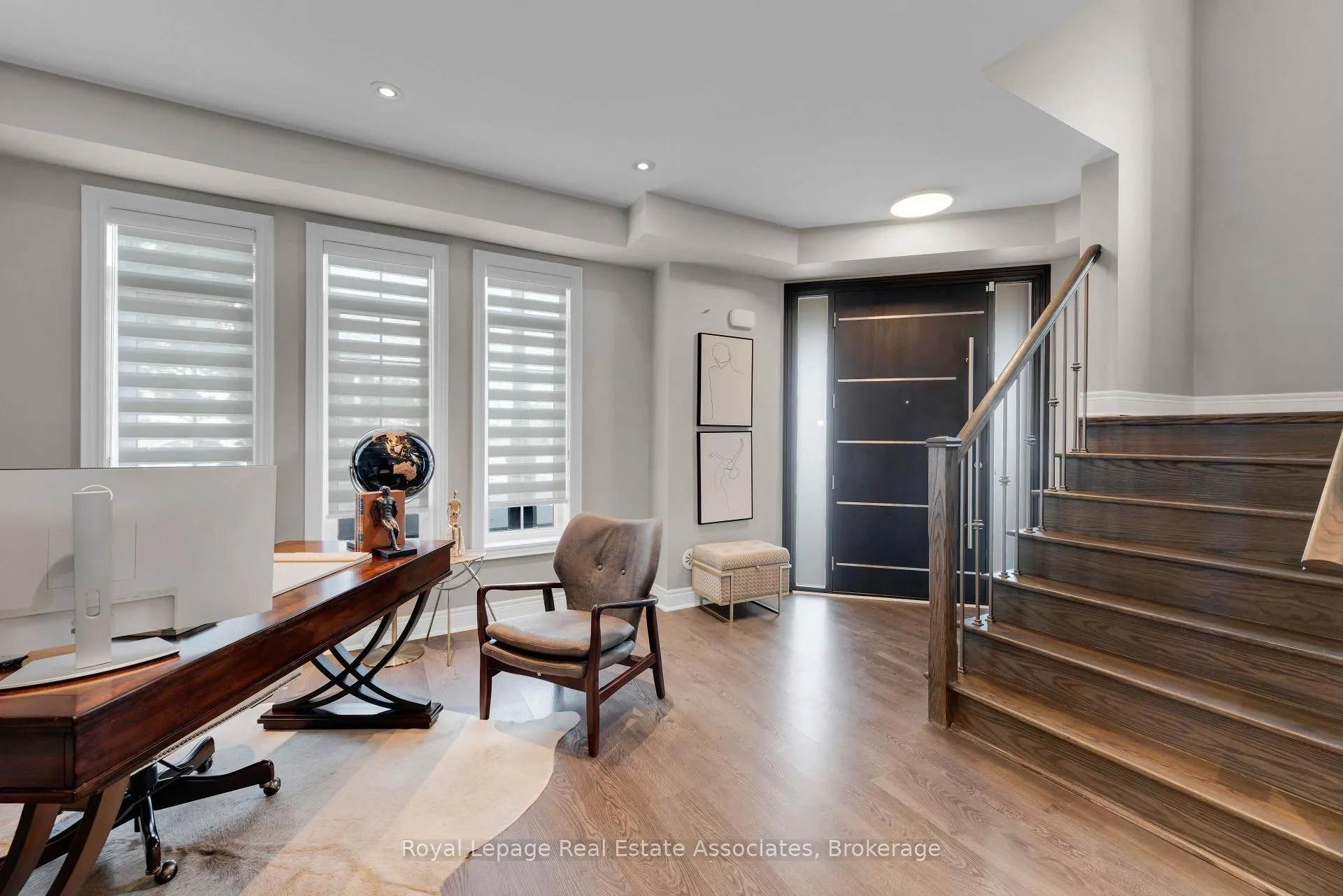 Photo 3 of 3040 Eberly woods Drive, Oakville, Glenorchy — HOMEH