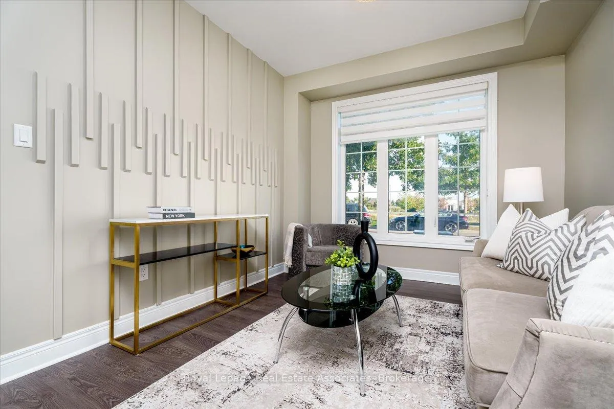 Photo 7 of 3040 Eberly woods Drive, Oakville, Glenorchy — HOMEH