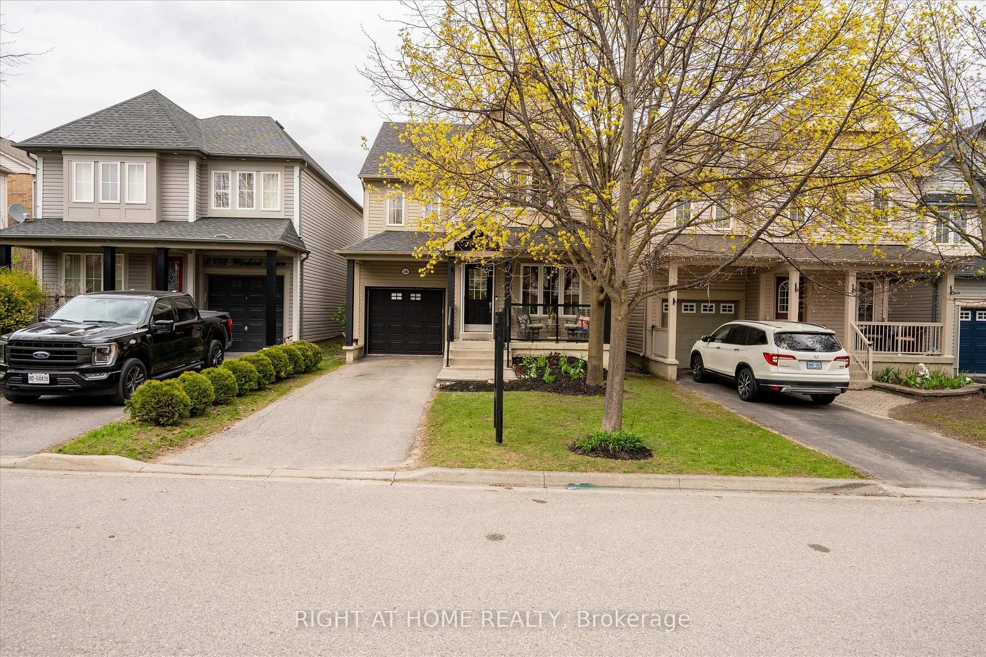 Photo 2 of 2396 Winlord Place, Oshawa, Windfields — HOMEH