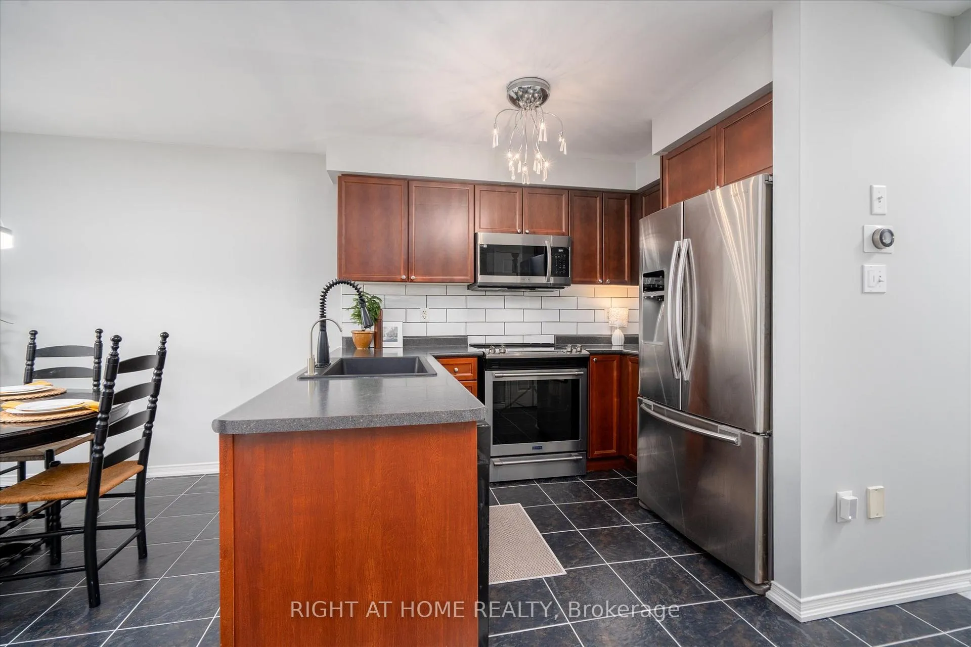 Photo 21 of 2396 Winlord Place, Oshawa, Windfields — HOMEH