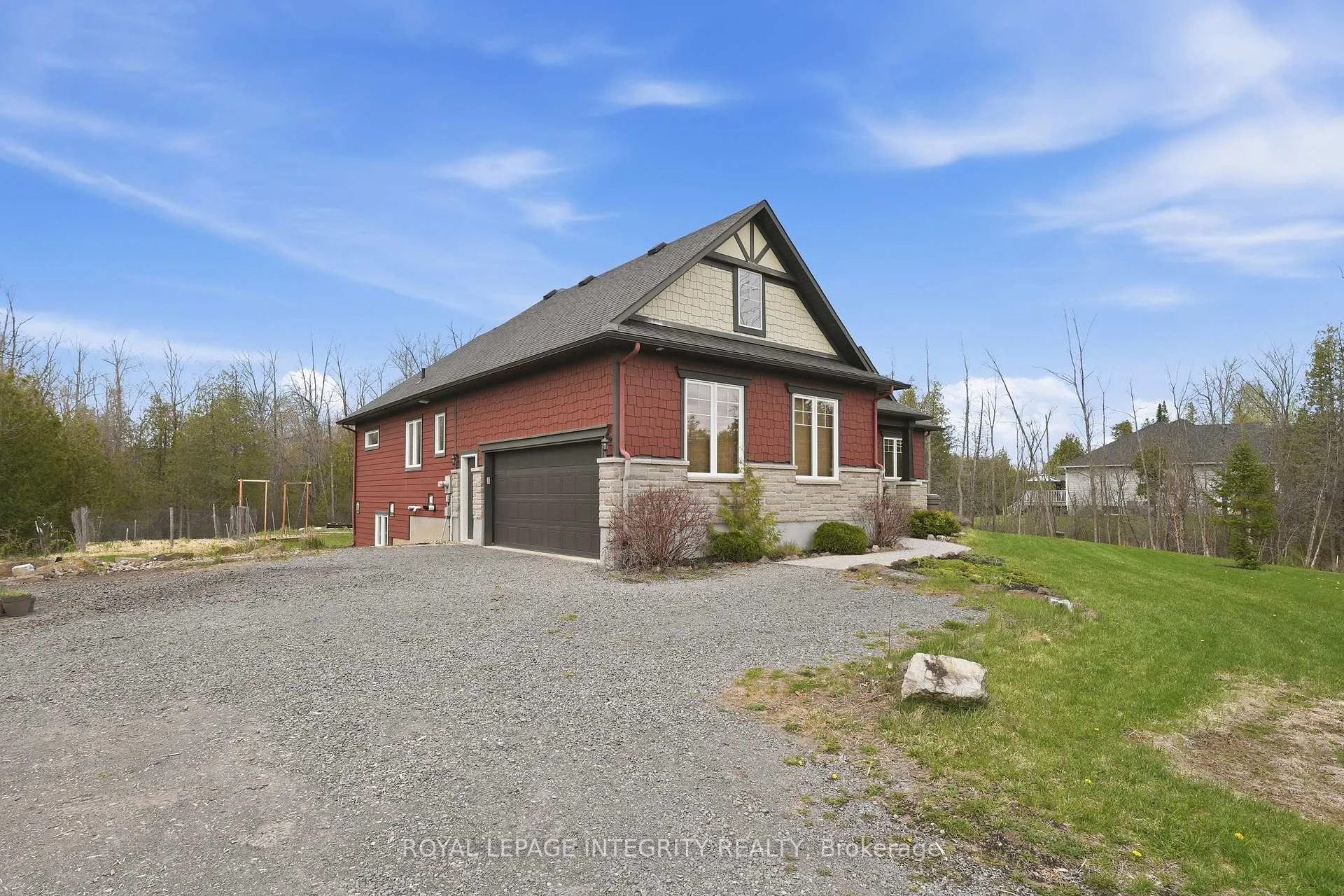 Photo 3 of 281 William Hay Drive, Beckwith, Beckwith Twp — HOMEH