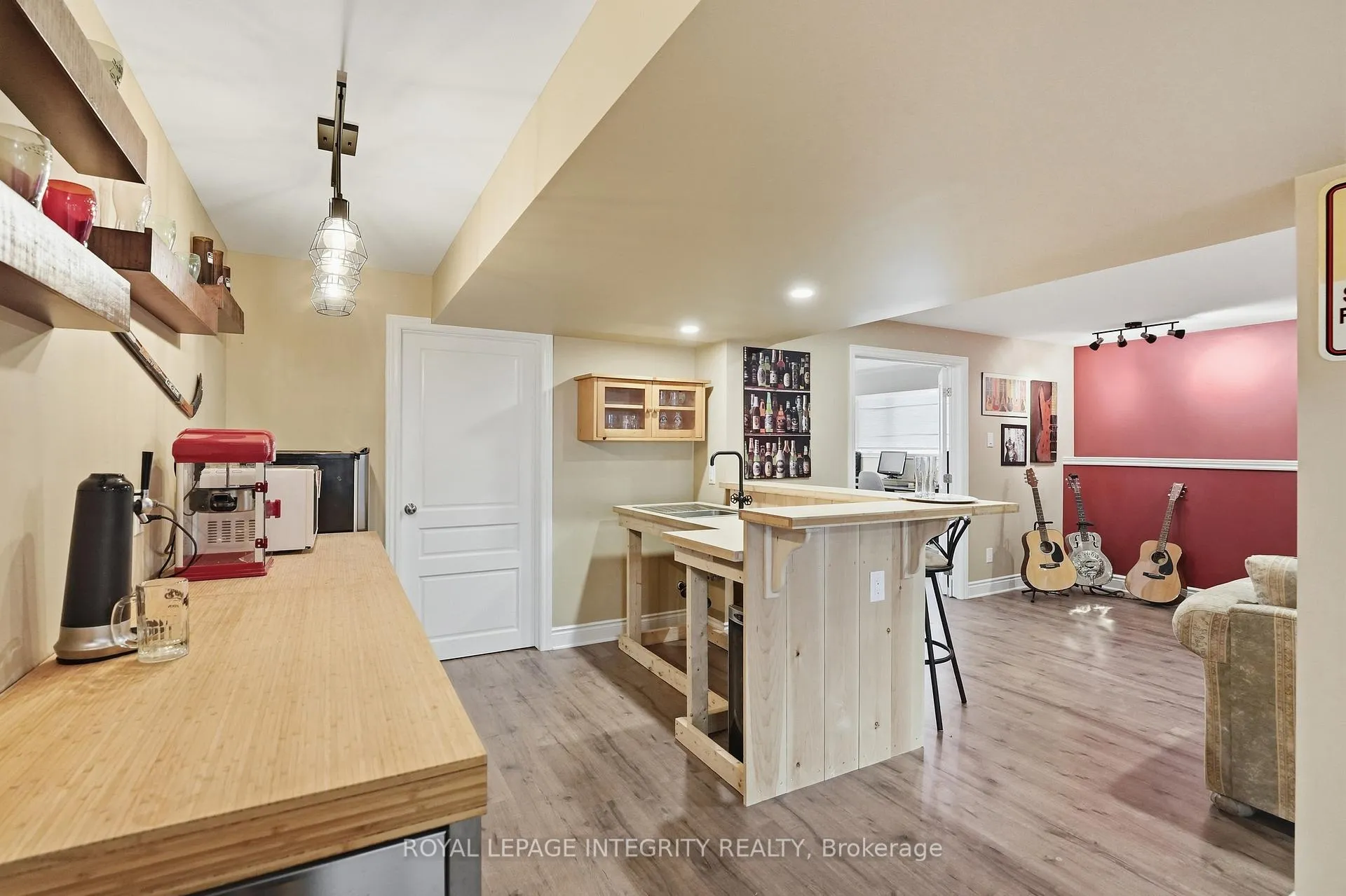 Photo 30 of 281 William Hay Drive, Beckwith, Beckwith Twp — HOMEH