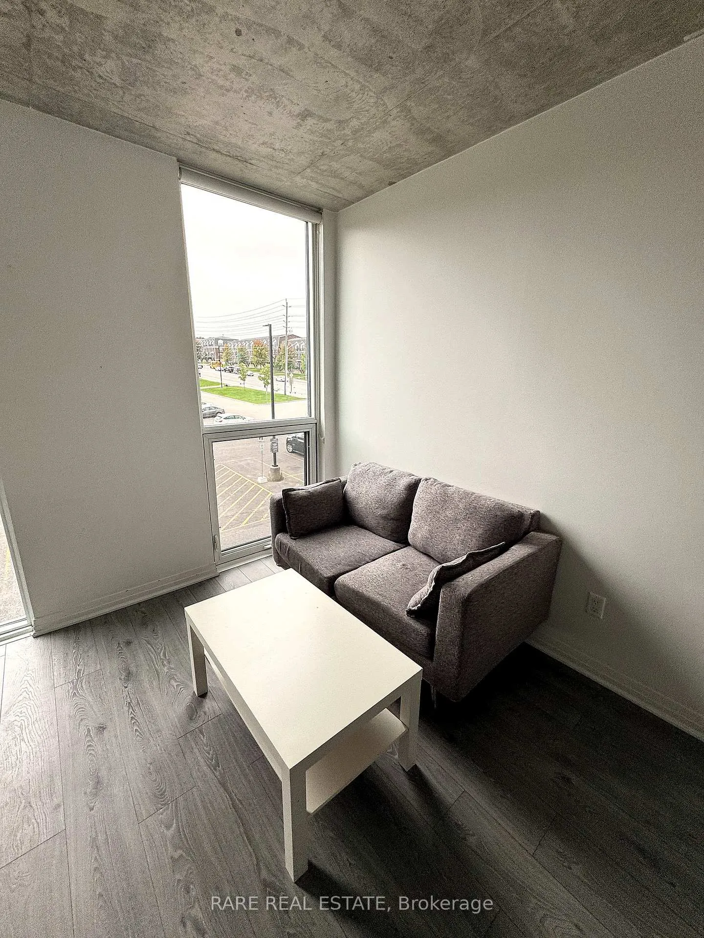 Photo 3 of Unit 224, 1900 Simcoe Street N, Oshawa, Samac — HOMEH