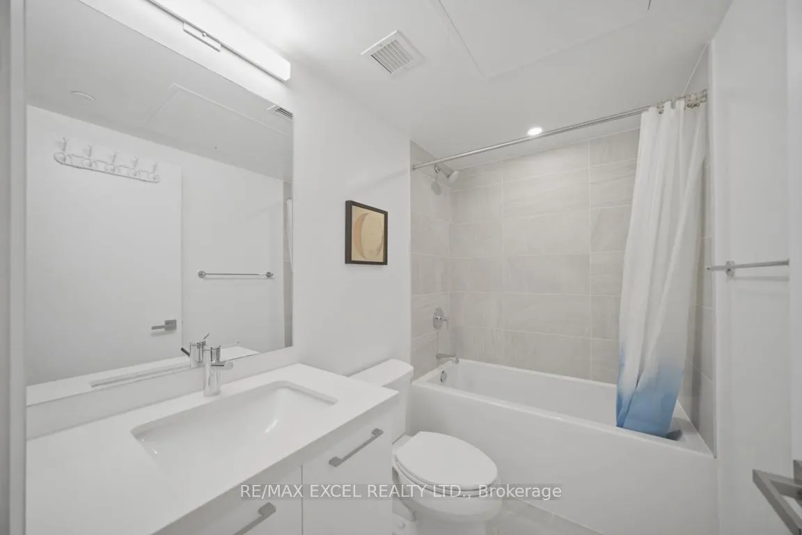 Photo 34 of Unit 303, 33 Frederick Todd Way, Toronto, Leaside — HOMEH