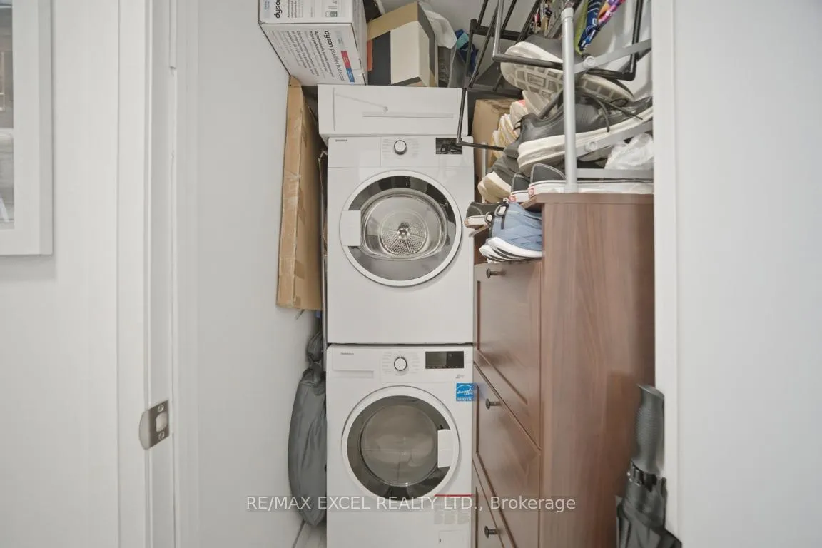 Photo 37 of Unit 303, 33 Frederick Todd Way, Toronto, Leaside — HOMEH