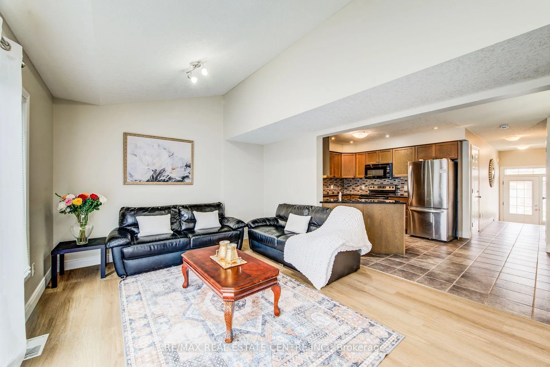 Photo 21 of Unit 7, 330 Dearborn Boulevard, Waterloo — HOMEH