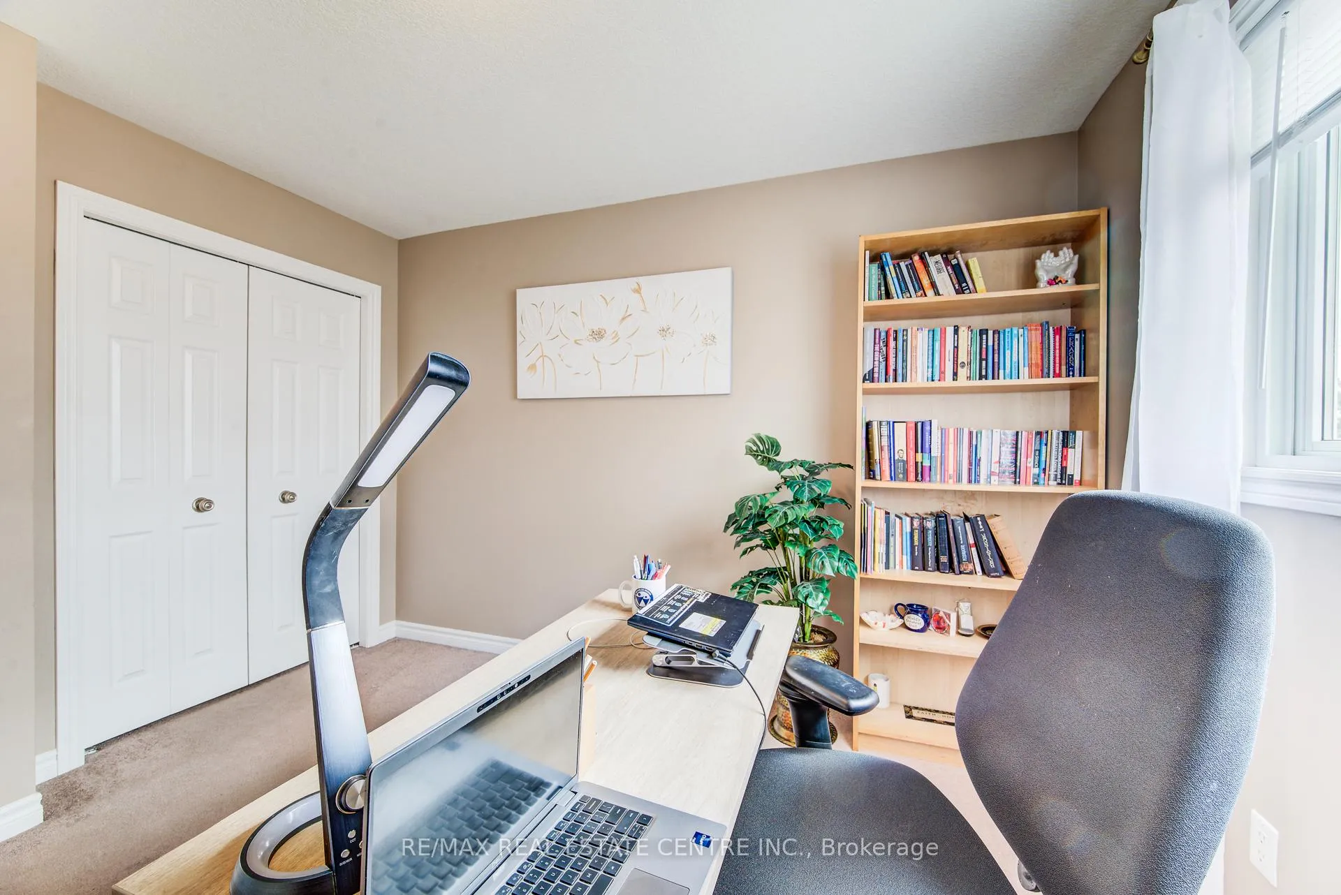 Photo 32 of Unit 7, 330 Dearborn Boulevard, Waterloo — HOMEH