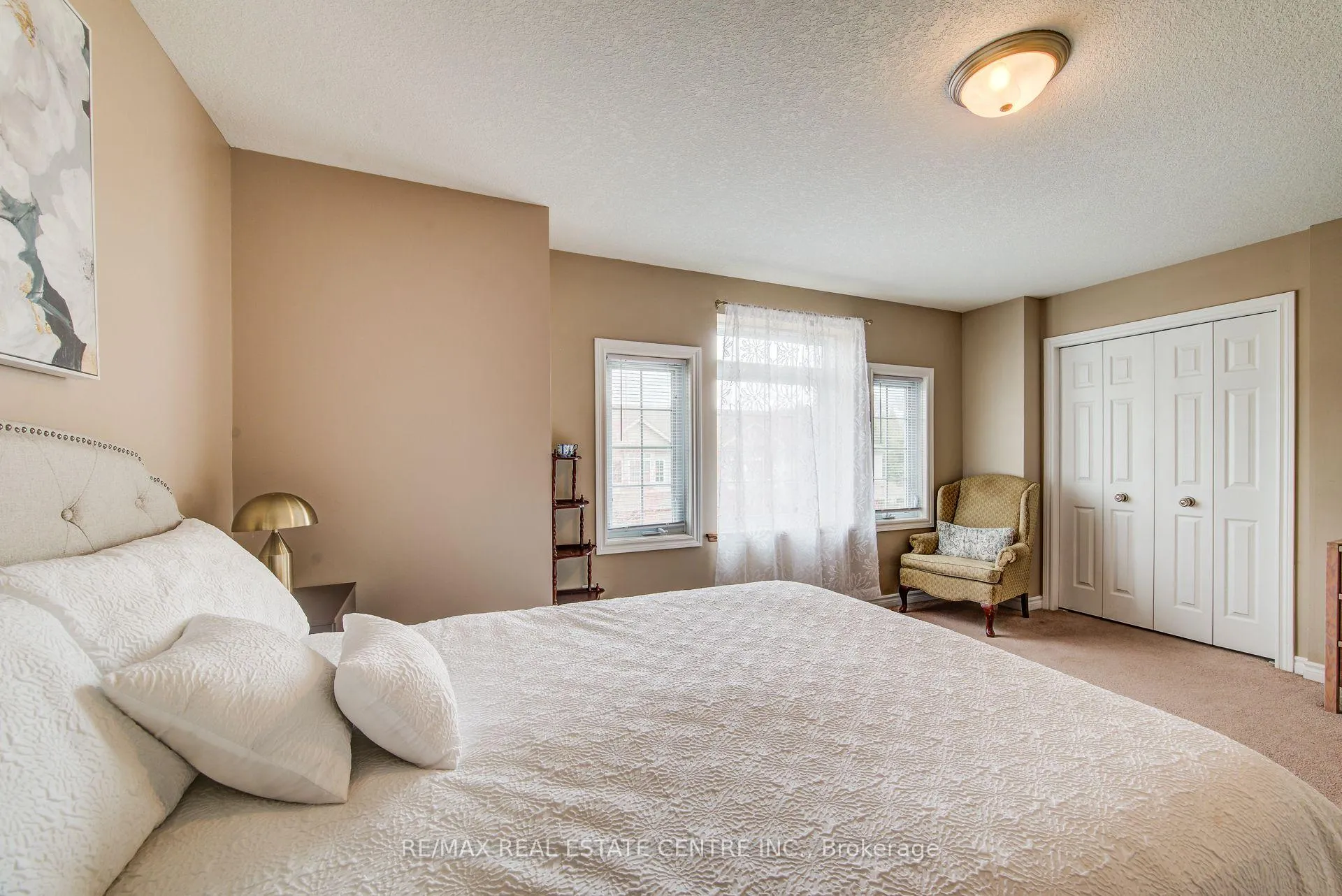 Photo 36 of Unit 7, 330 Dearborn Boulevard, Waterloo — HOMEH