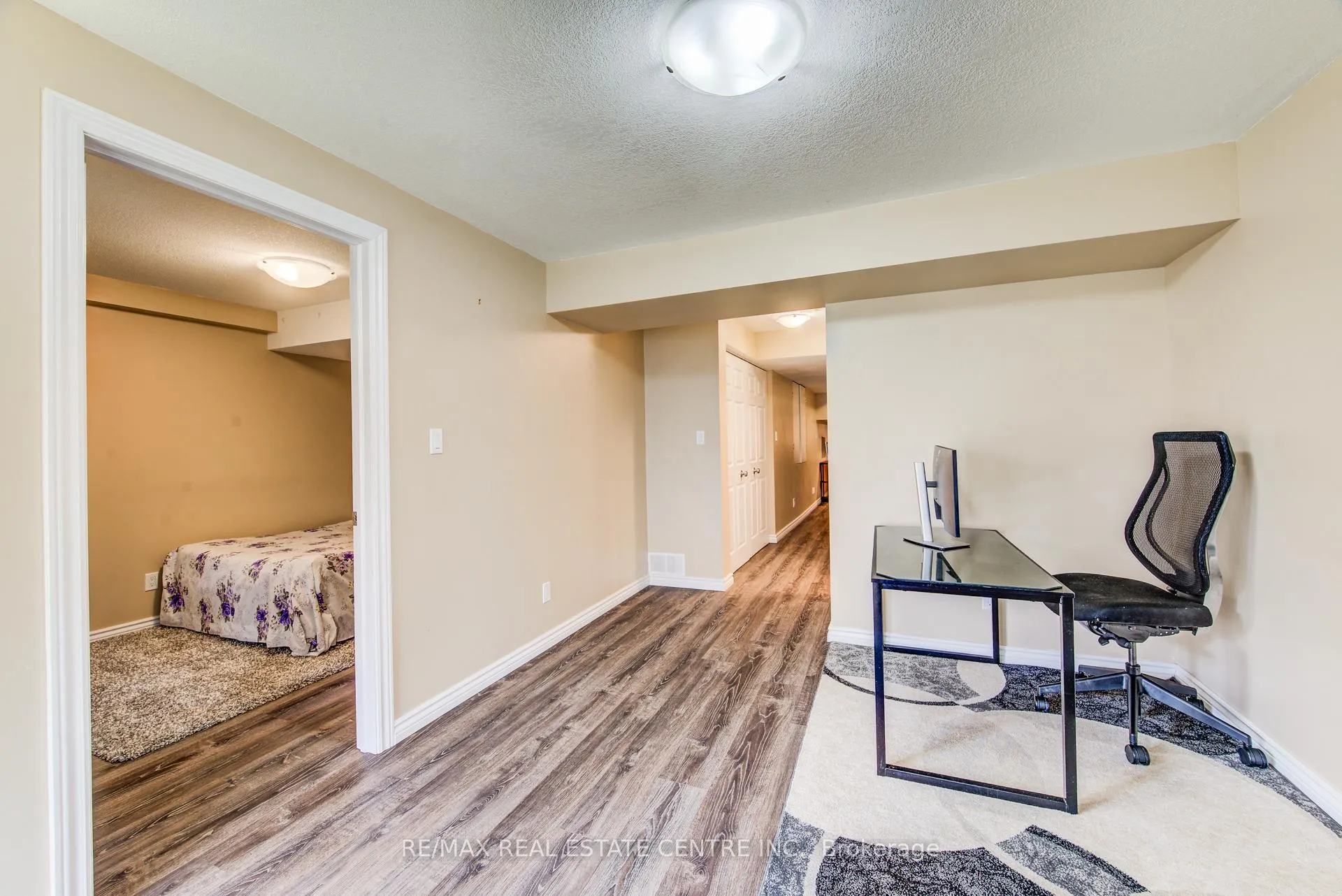 Photo 44 of Unit 7, 330 Dearborn Boulevard, Waterloo — HOMEH