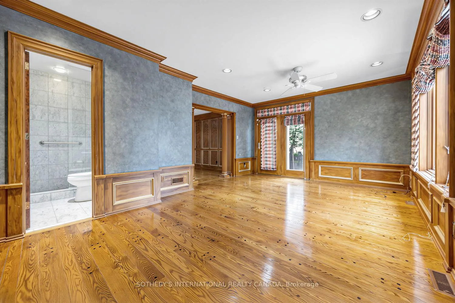 Photo 21 of 36 Hawthorn Avenue, Toronto, Rosedale-Moore Park — HOMEH