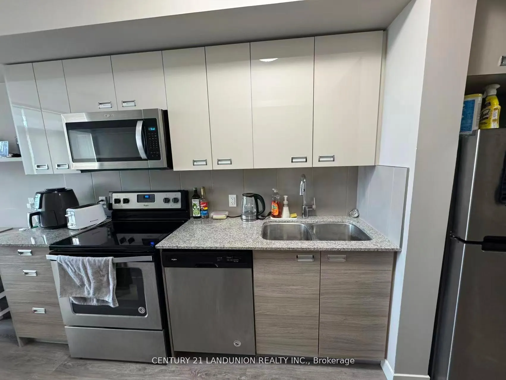 Photo 3 of Unit 225, 308 Lester Street, Waterloo, Beechwood/University — HOMEH