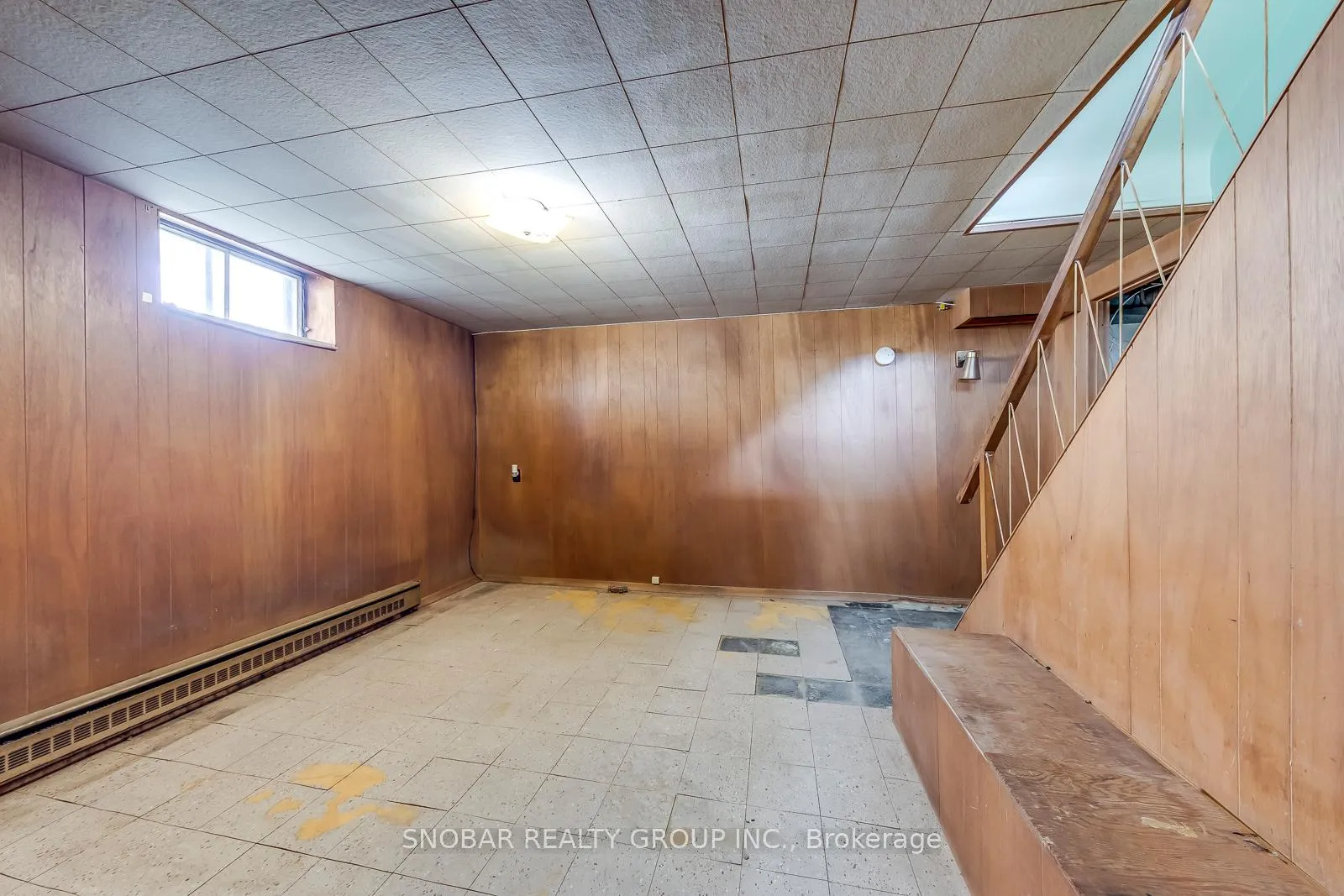 Photo 15 of 53 Lavington Drive, Etobicoke, Willowridge-Martingrove-Richview — HOMEH