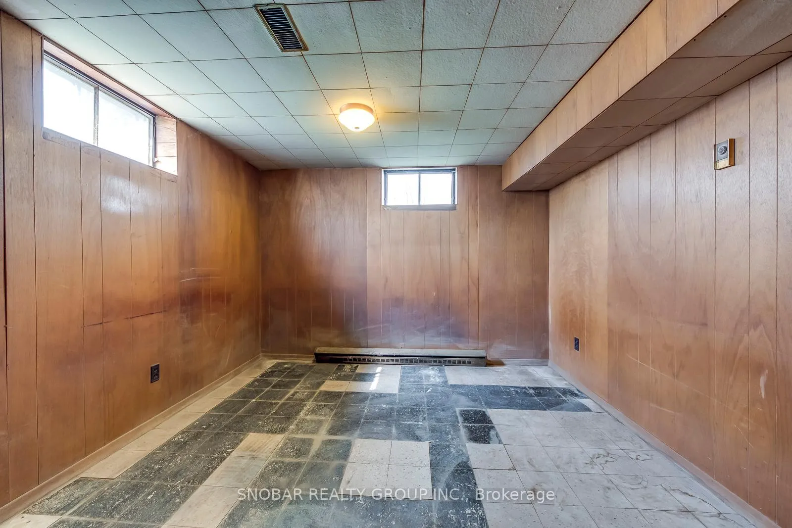 Photo 17 of 53 Lavington Drive, Etobicoke, Willowridge-Martingrove-Richview — HOMEH