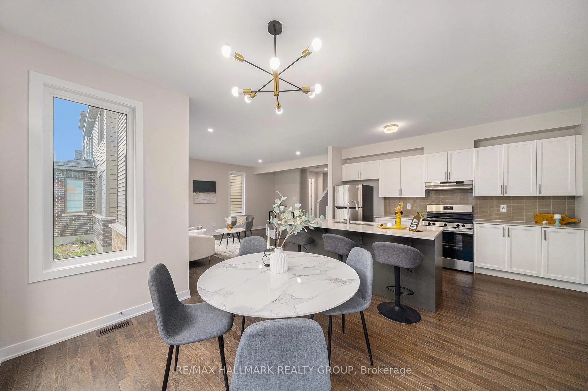 Photo 8 of 173 Conservancy Drive, Ottawa, Barrhaven - Heritage Park — HOMEH