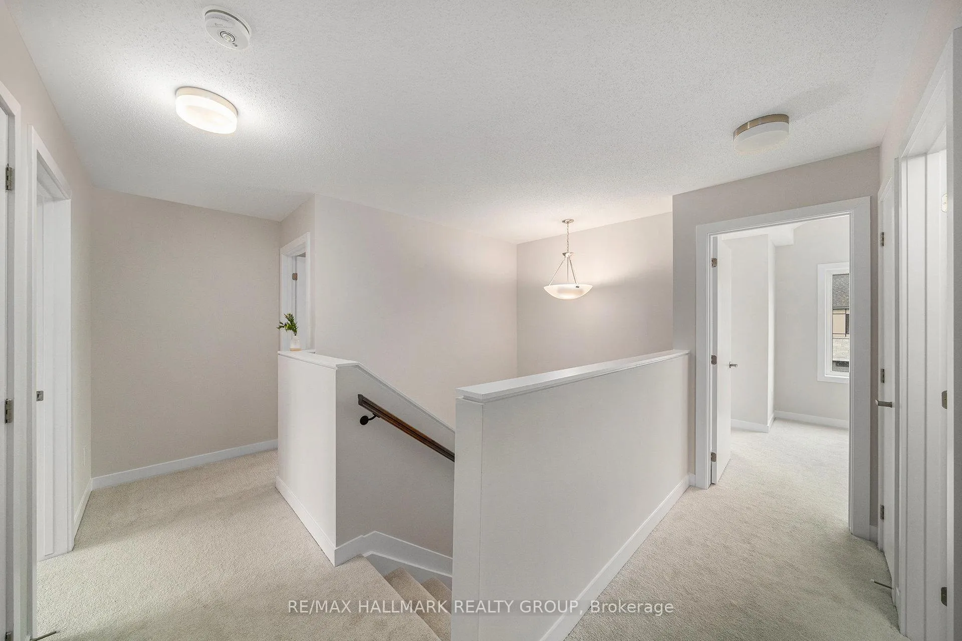 Photo 12 of 173 Conservancy Drive, Ottawa, Barrhaven - Heritage Park — HOMEH