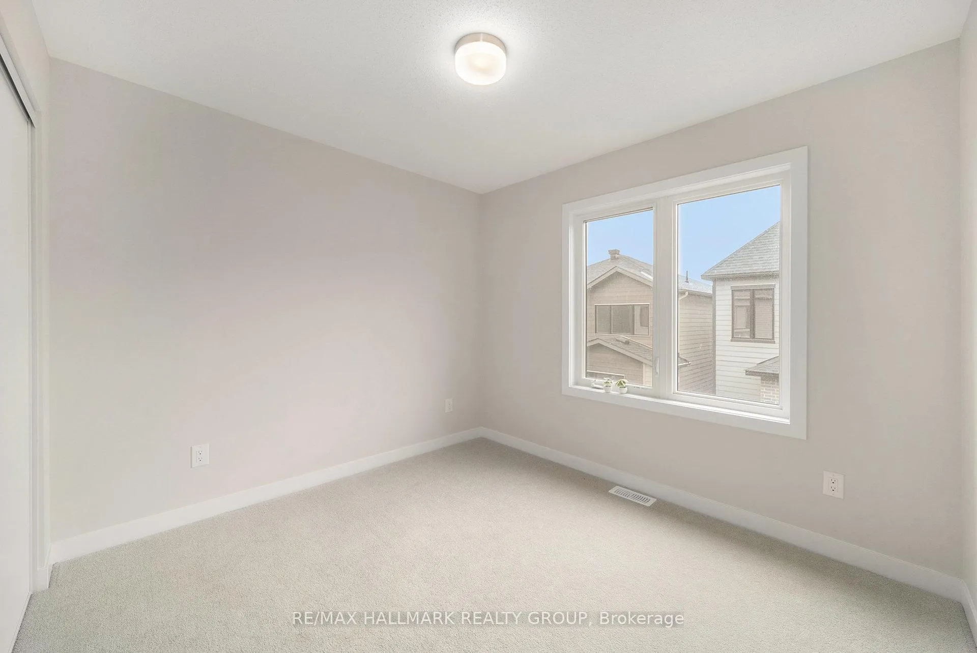 Photo 16 of 173 Conservancy Drive, Ottawa, Barrhaven - Heritage Park — HOMEH