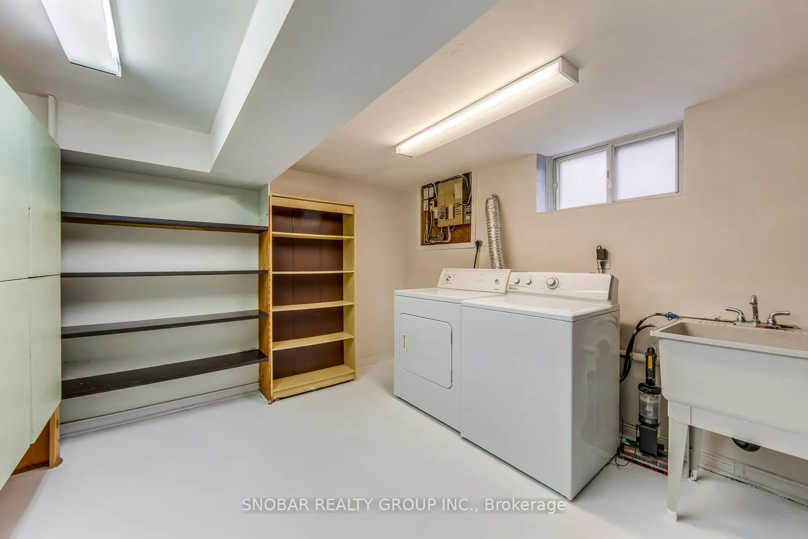 Photo 24 of 70 Lavington Drive, Etobicoke, Willowridge-Martingrove-Richview — HOMEH