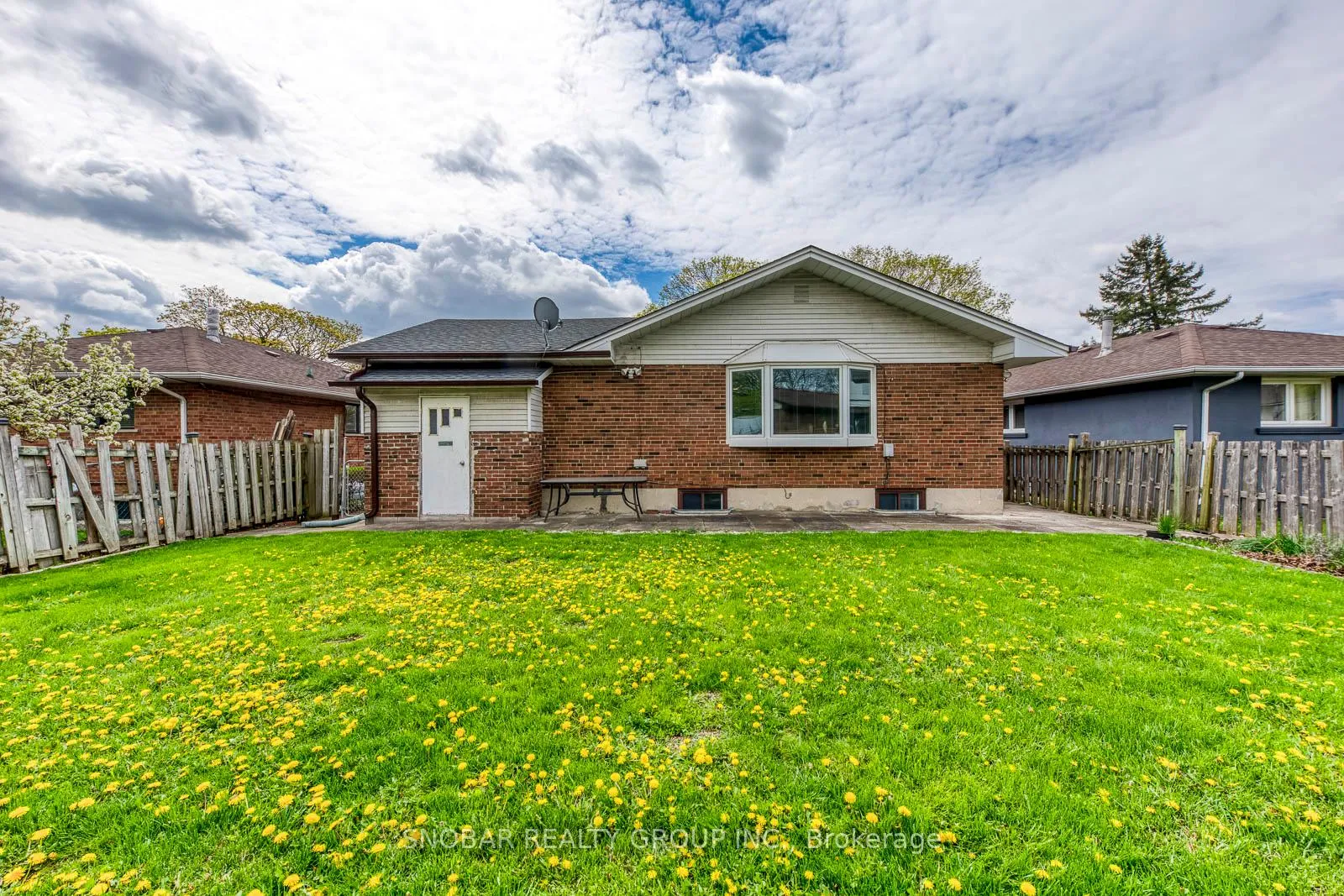 Photo 25 of 70 Lavington Drive, Etobicoke, Willowridge-Martingrove-Richview — HOMEH