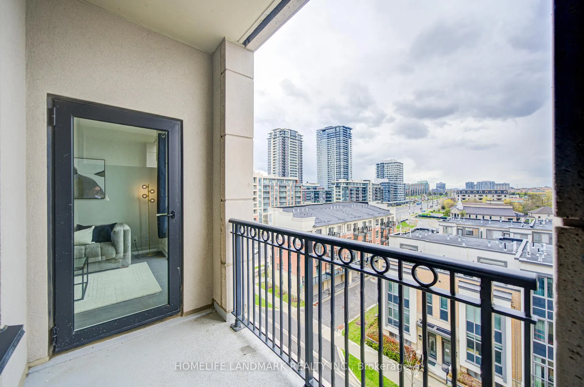 Photo 35 of Unit 712W, 268 Buchanan Drive, Markham, Unionville — HOMEH