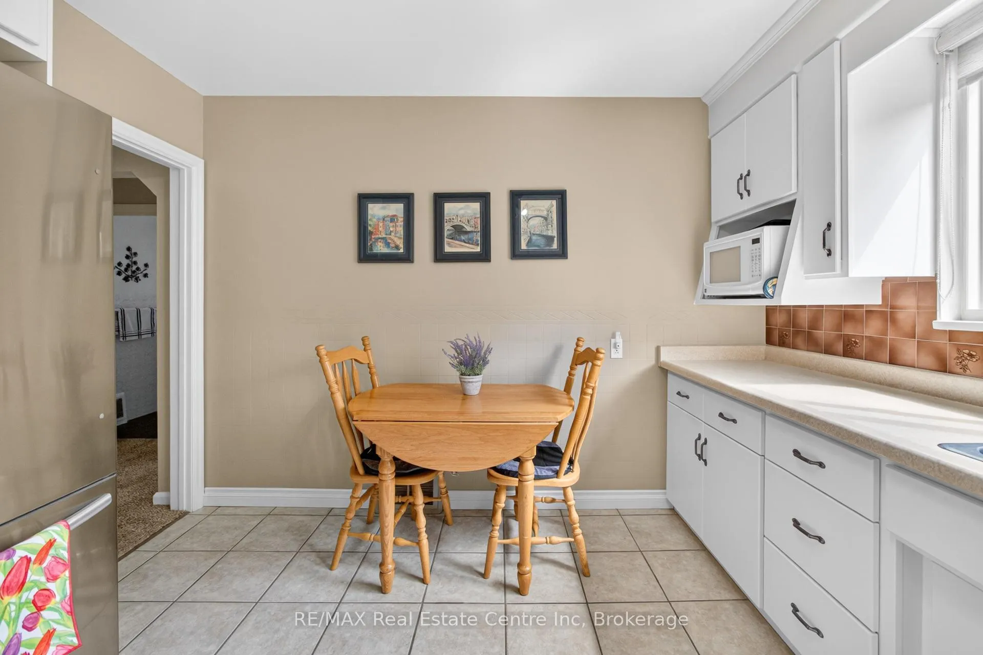 Photo 17 of 188 Edwin Street, Kitchener — HOMEH