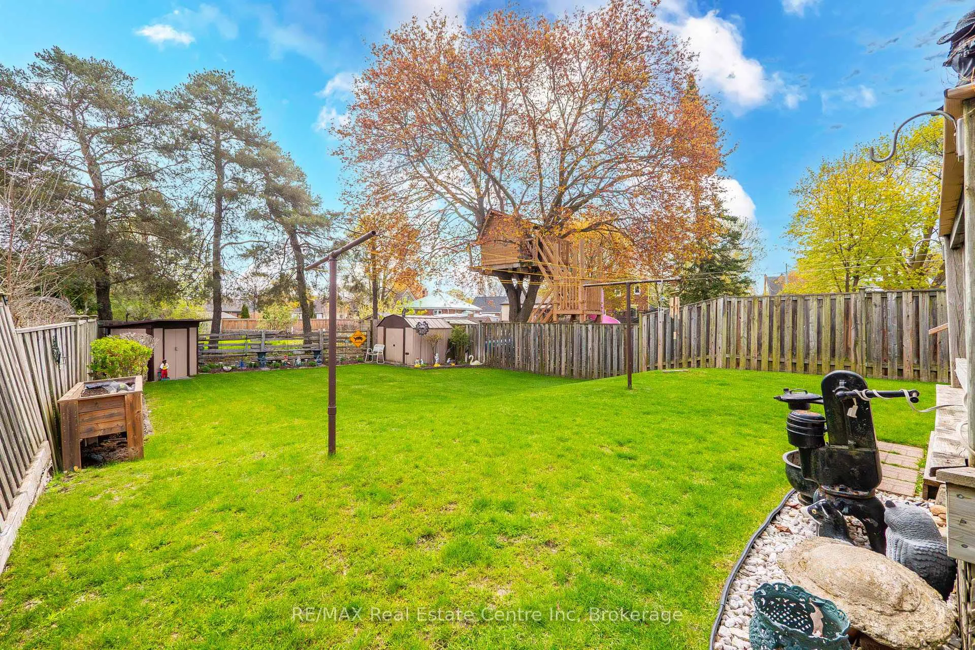 Photo 41 of 188 Edwin Street, Kitchener — HOMEH