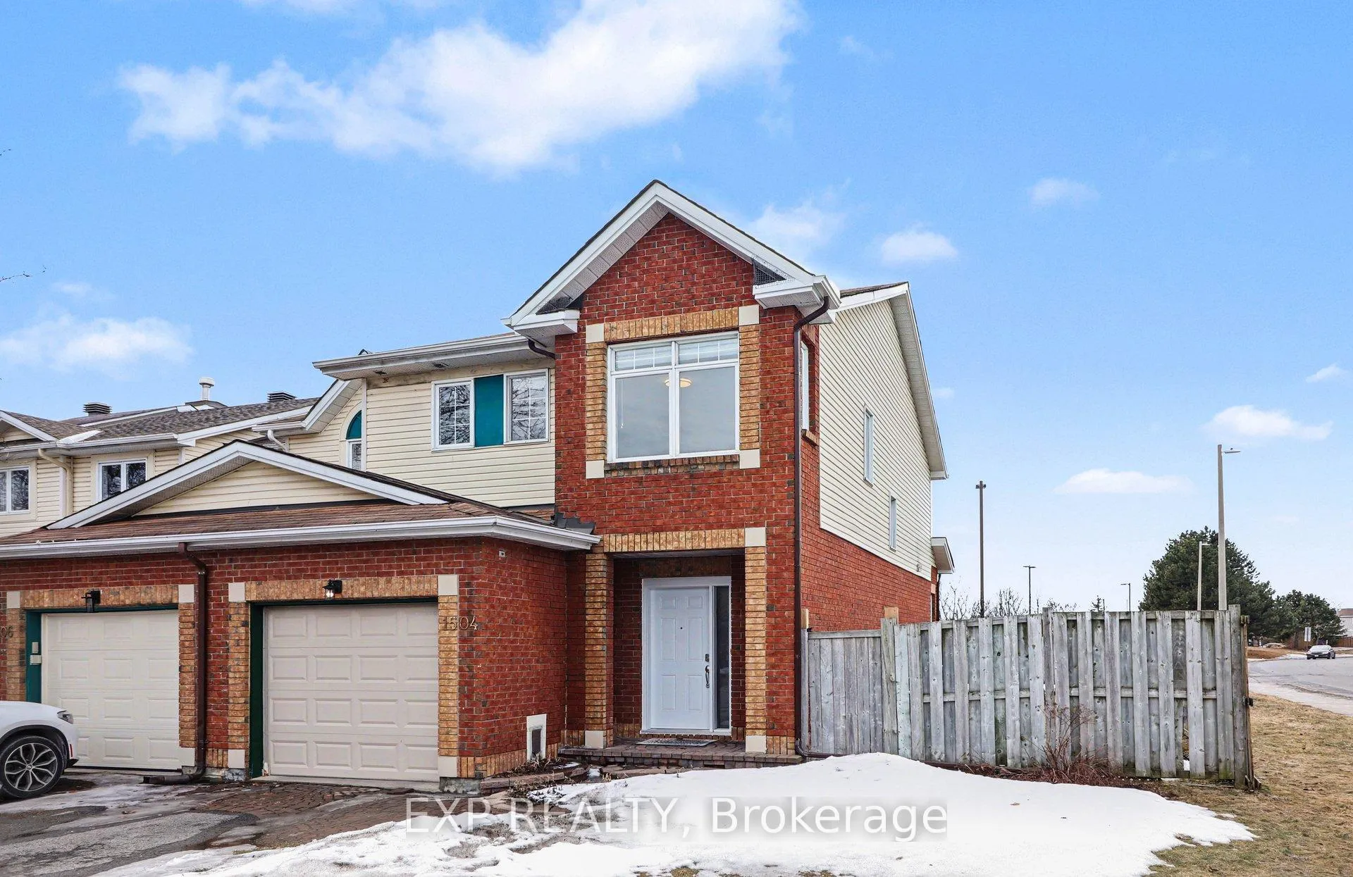 Photo 2 of 1504 Duplante Avenue, Ottawa, Fallingbrook/Pineridge — HOMEH