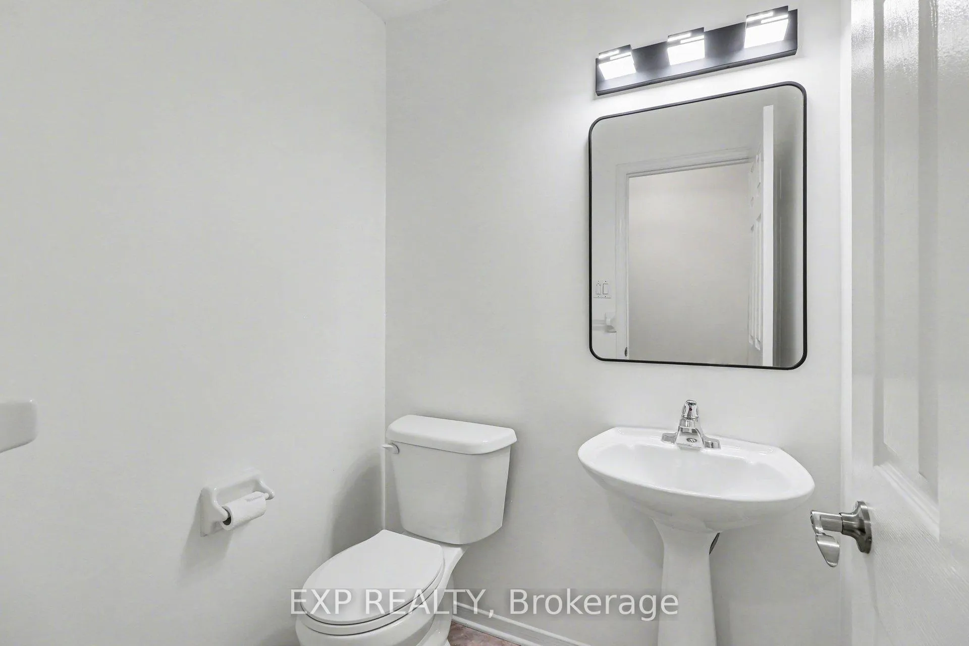 Photo 17 of 1504 Duplante Avenue, Ottawa, Fallingbrook/Pineridge — HOMEH