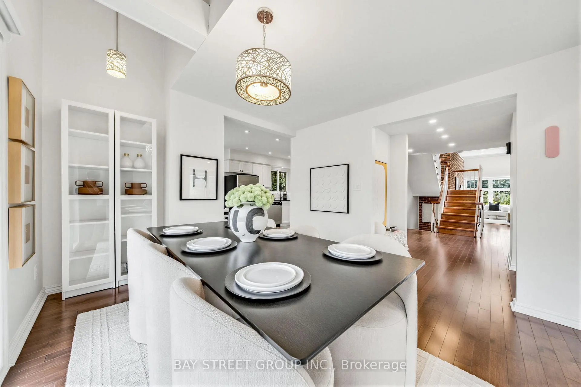 Photo 14 of 62 Captain Rolph Court, Markham, Markham Village — HOMEH