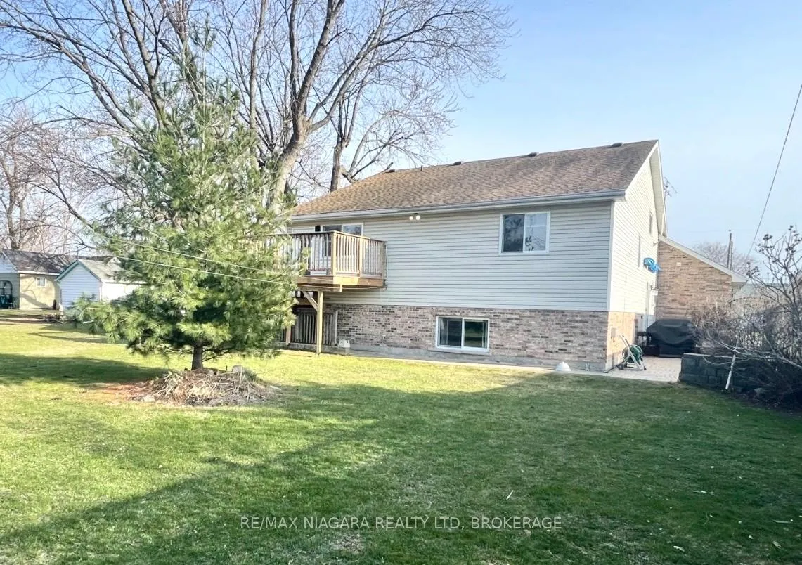 Photo 7 of 7731 Mulhern Street, Niagara Falls, Ascot — HOMEH