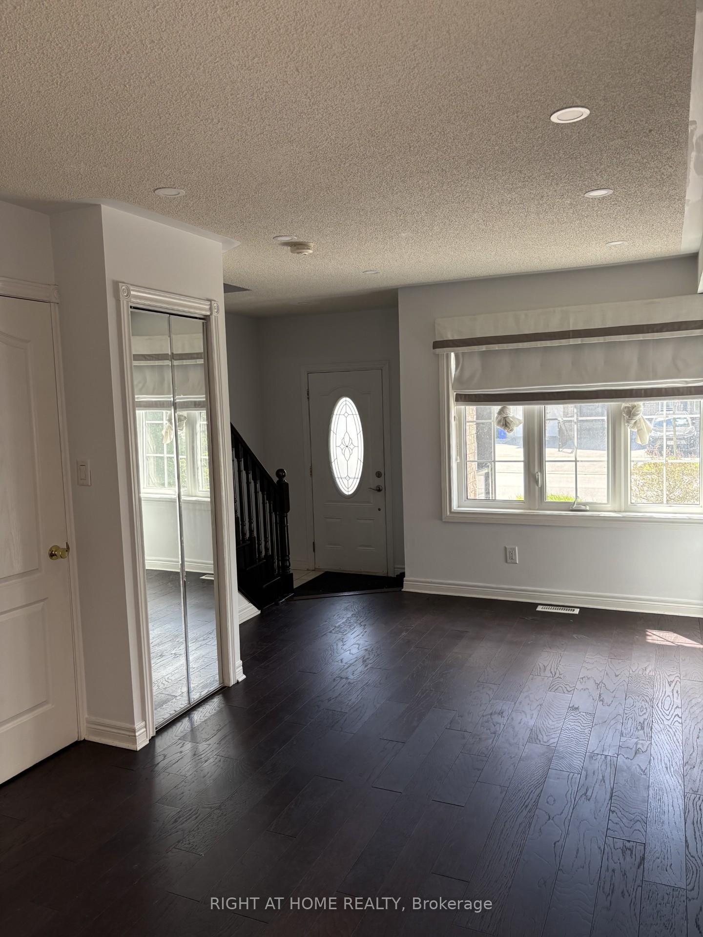 Photo 2 of 48 Grand Valley Boulevard, Vaughan, Vellore Village — HOMEH
