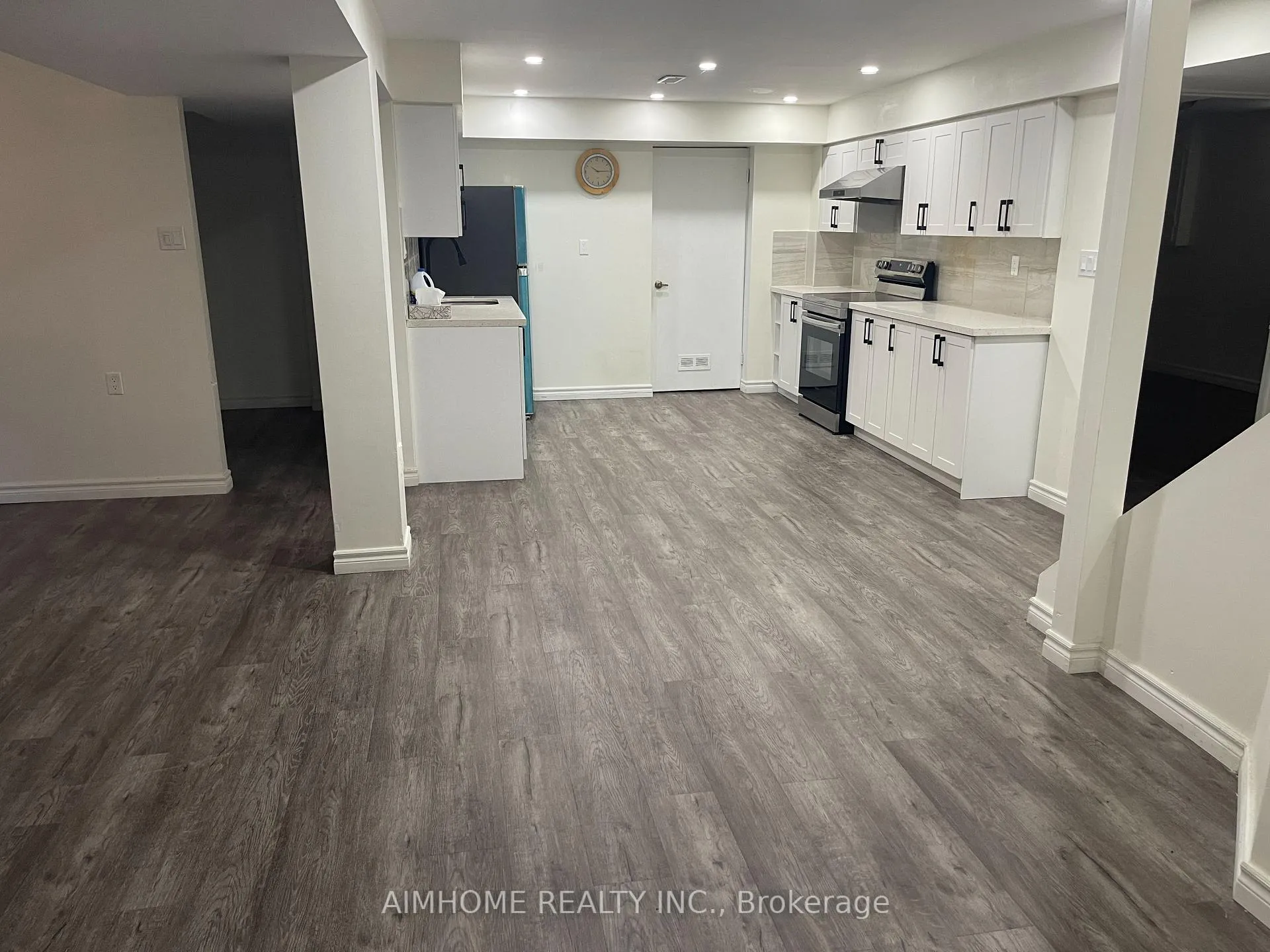 Photo 9 of Unit Bsmnt, 58 Hewlett Crescent, Markham, Markville — HOMEH